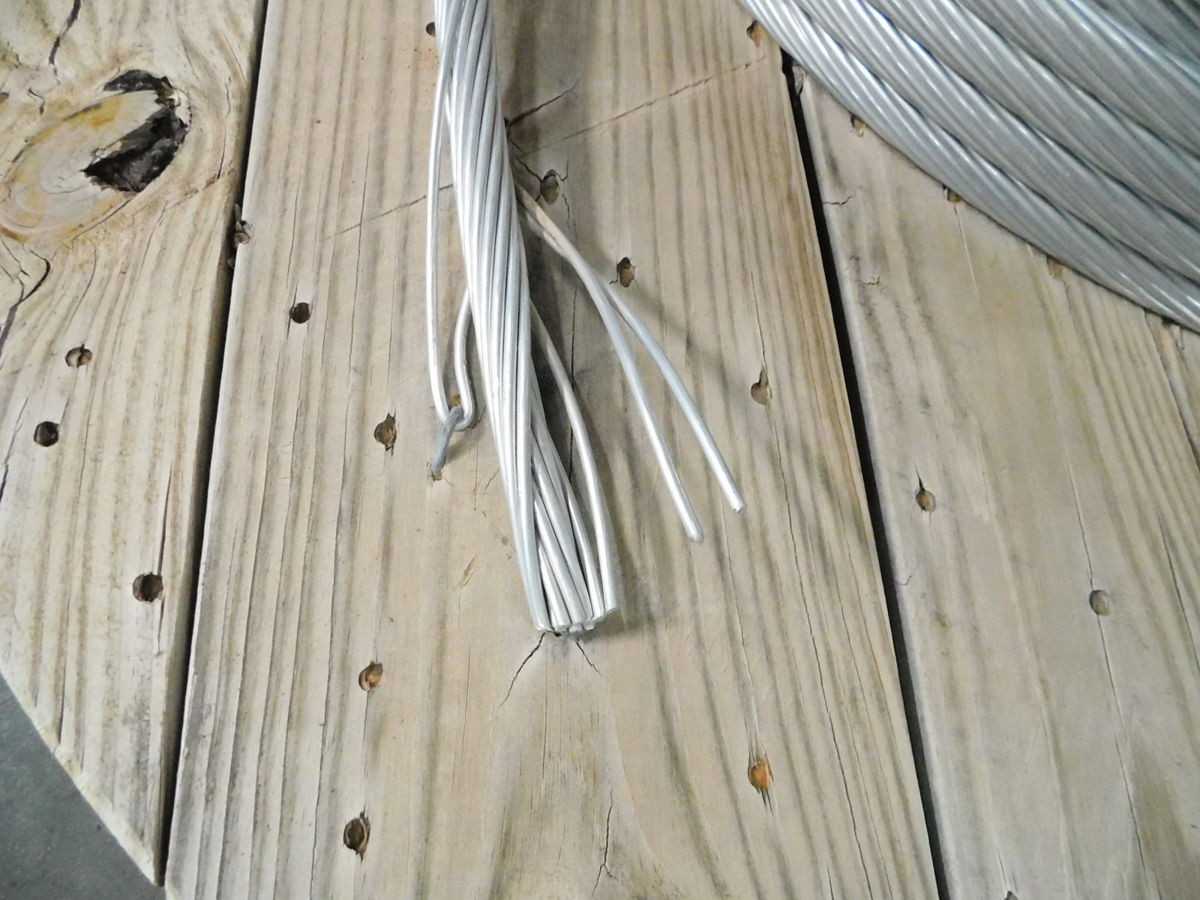 MISTLETOE 556MCM, ELECTRICAL WIRE ROLL SURPLUS, 21.72 MM DIA, 0.743 KG/M WEIGHT, 74.7 KN BREAKING STRENGTH - ELECTRICAL WIRE