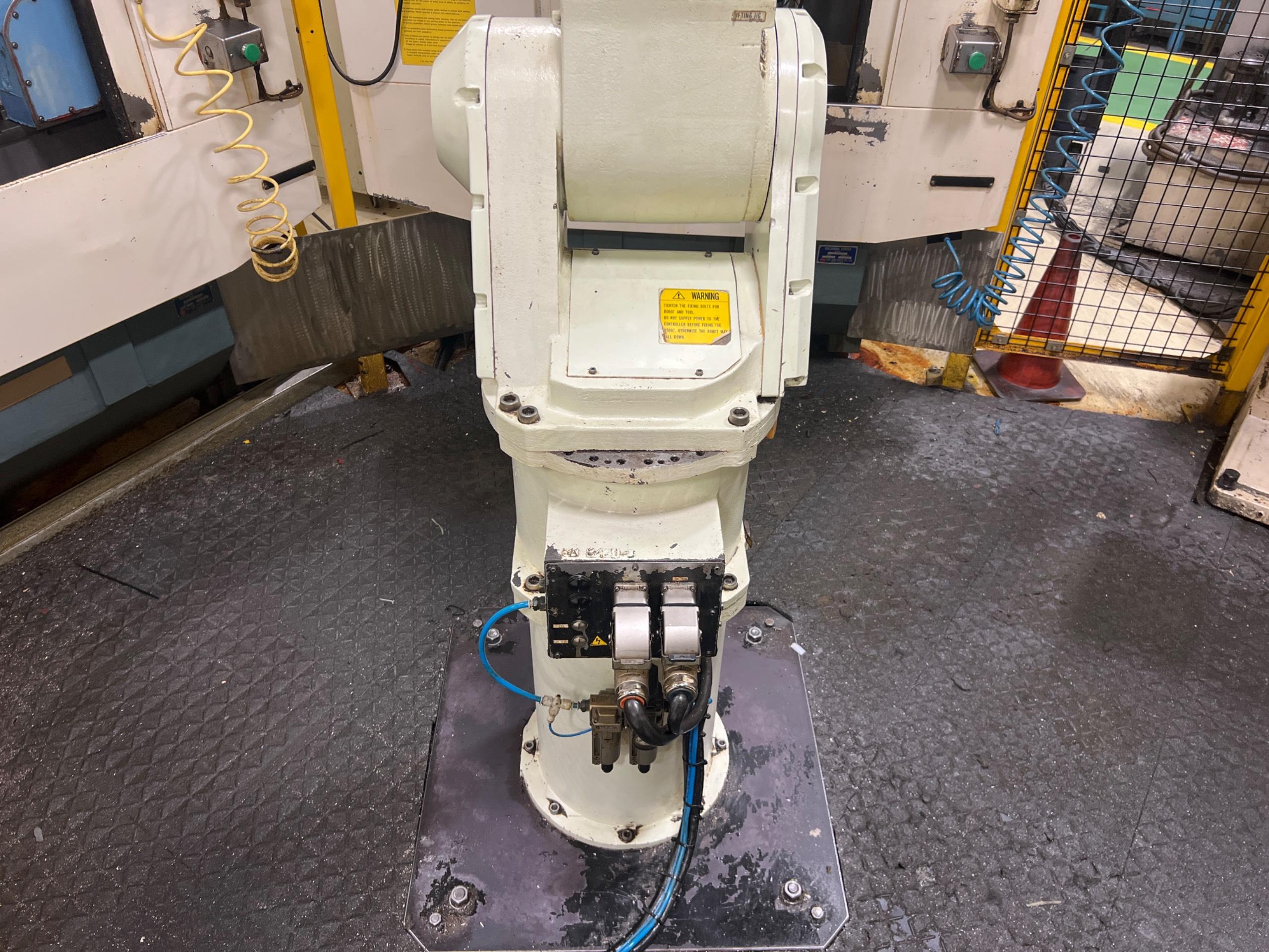Used Industrial Robots for Sale | Aucto Marketplace Used Industrial Robots for Sale | Aucto Marketplace
