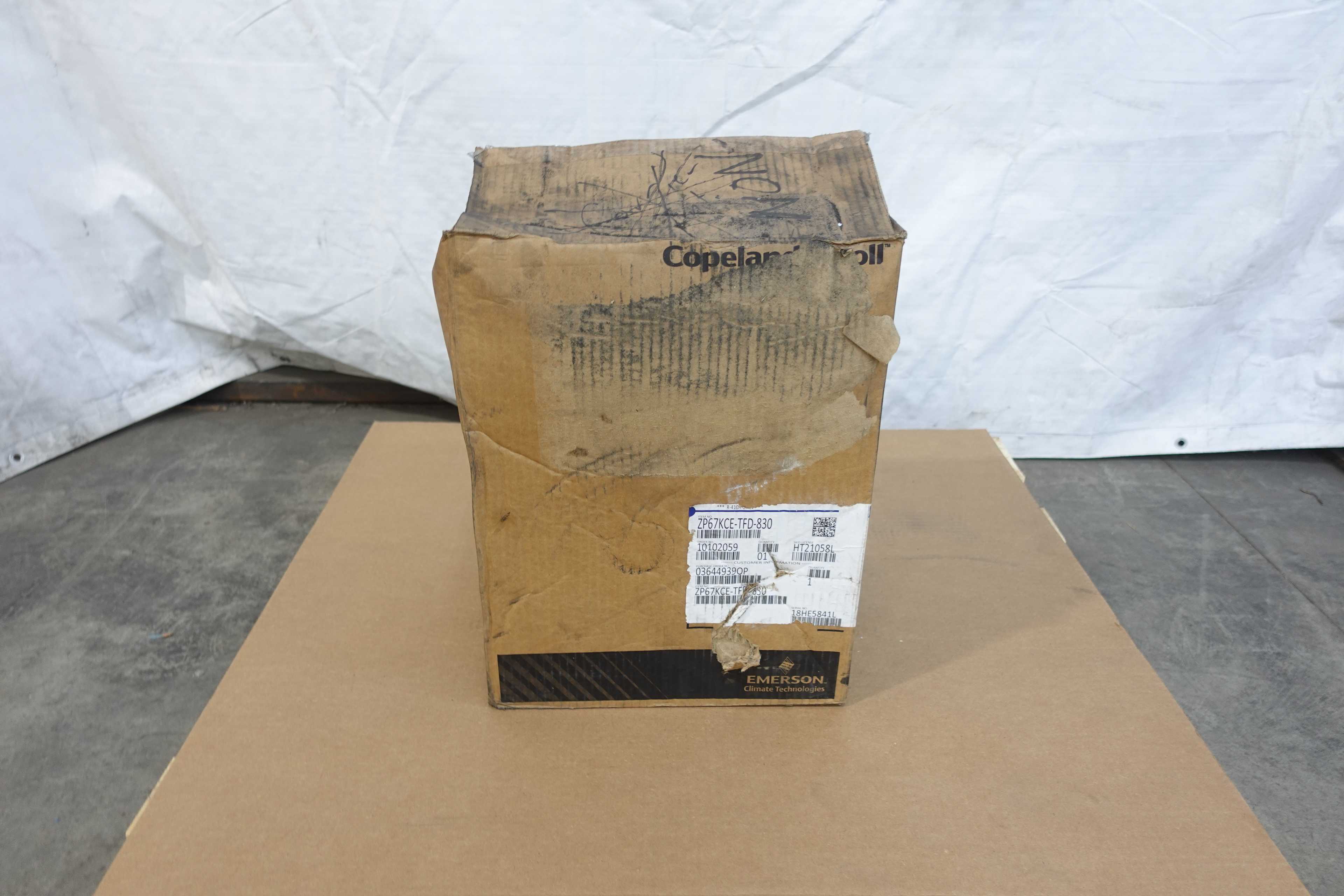 COPELAND SCROLL ZP67KCE-TFD-830 COMPRESSOR - HVAC EQUIPMENT