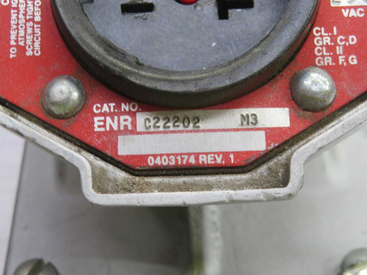 EATON ENRC22202 RECEPTACLE T261838 - ELECTRICAL RECEPTACLES