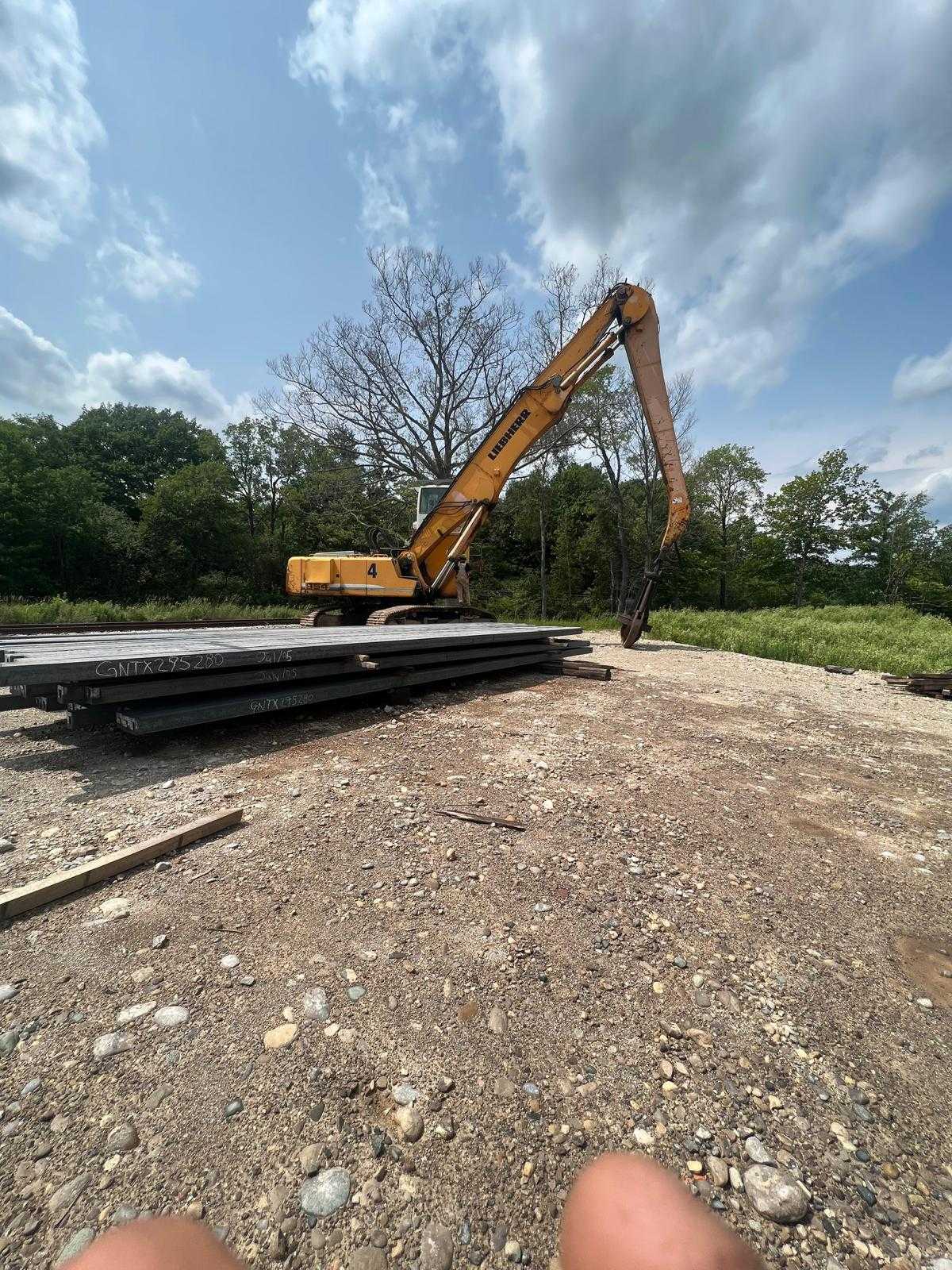 2011 LIEBHERR R954BHDW EXCAVATOR MATERIAL HANDLER WITH BATEMAN MAGGRAB - EXCAVATORS