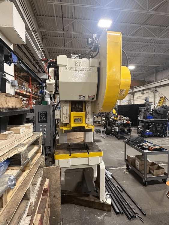 BROWN & BOGGS MODEL 60 PRESS, 60 TON, 5-INCH STROKE, 90 SPM - MECHANICAL PRESSES