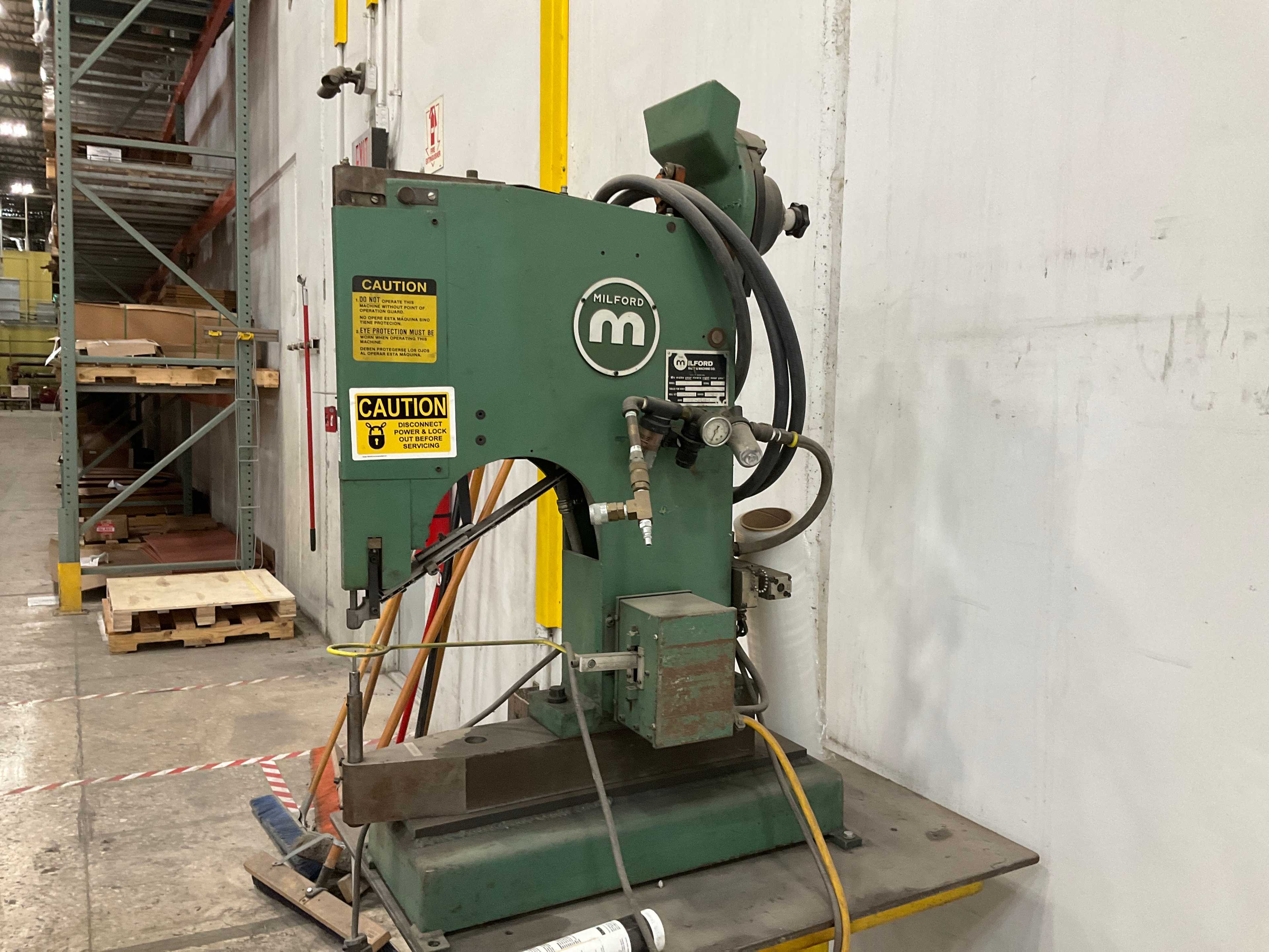 MILFORD 57 PNEUMATIC FLOOR RIVET MACHINE