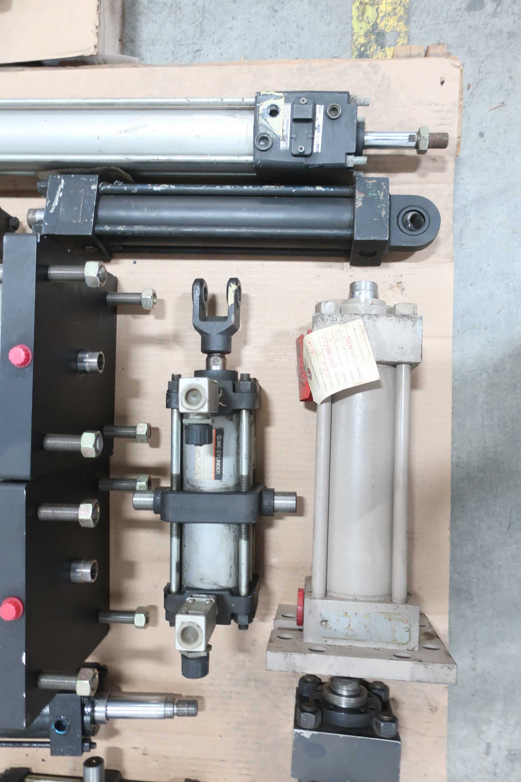 3 PALLETS OF ASSORTED CYLINDERS - PNEUMATIC CYLINDERS & ACTUATORS