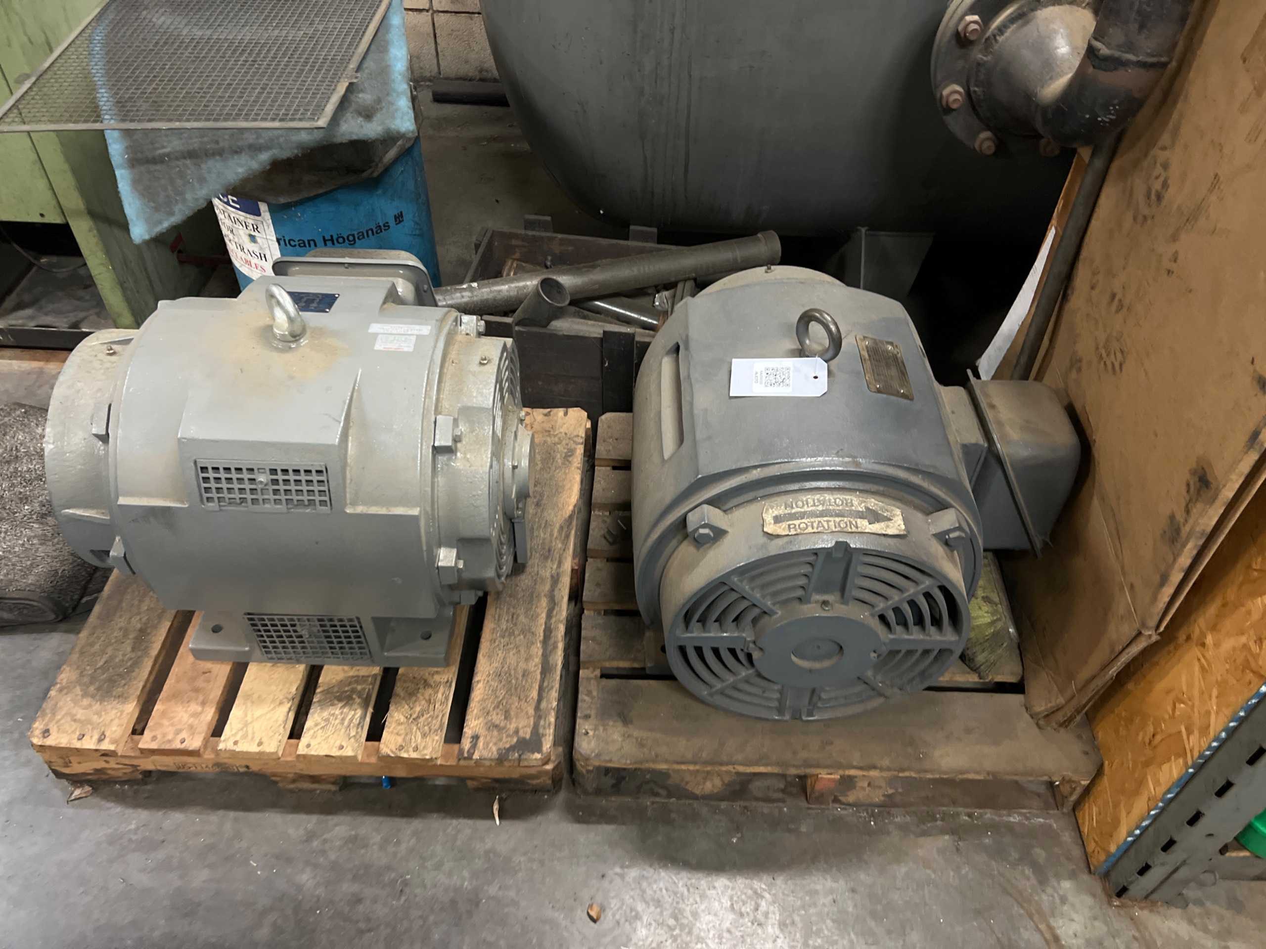QTY 2: AC MOTOR - AC MOTOR