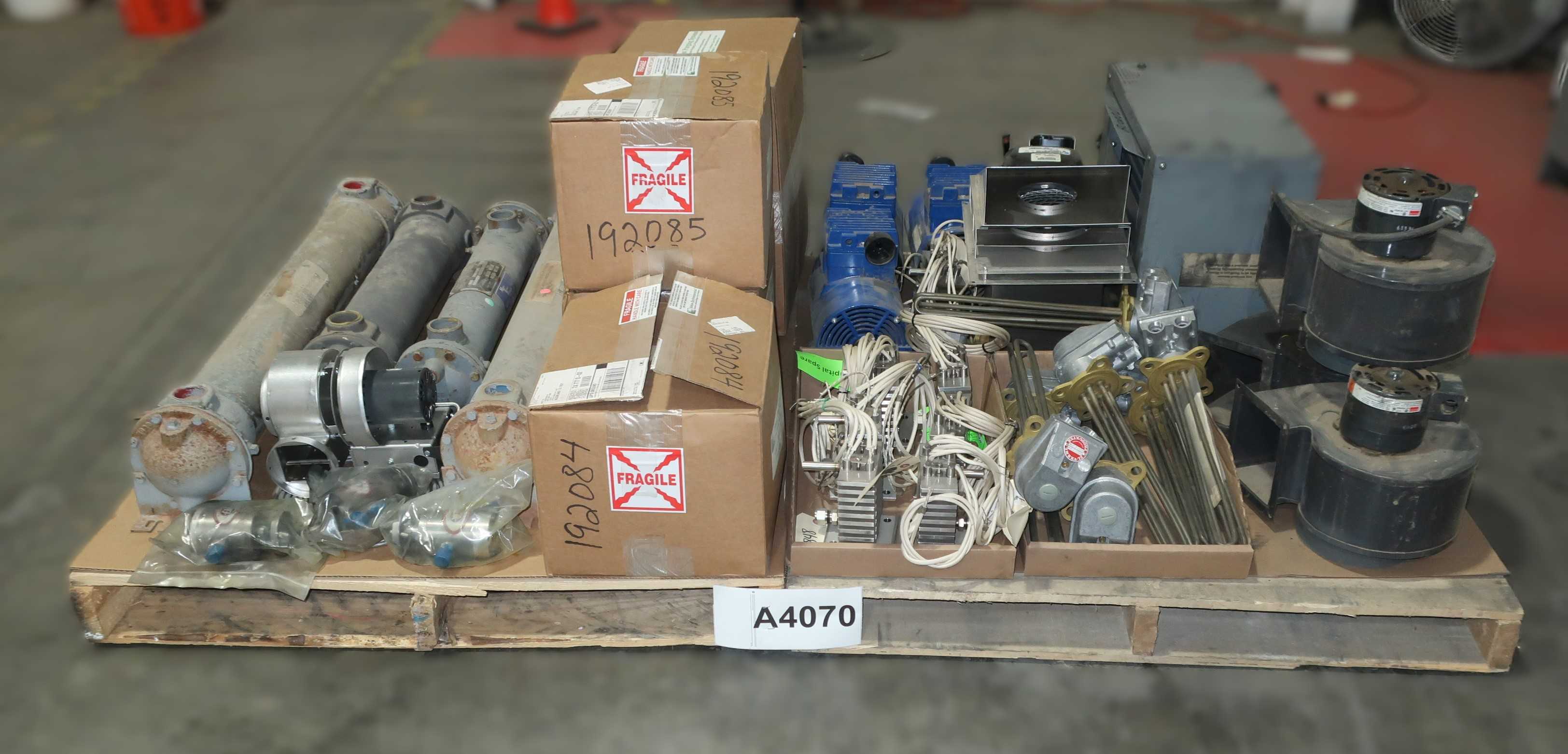 2 PALLETS OF ASSORTED HEATING AND COOLING - TEMPERATURE CONTROL COMPONENTS