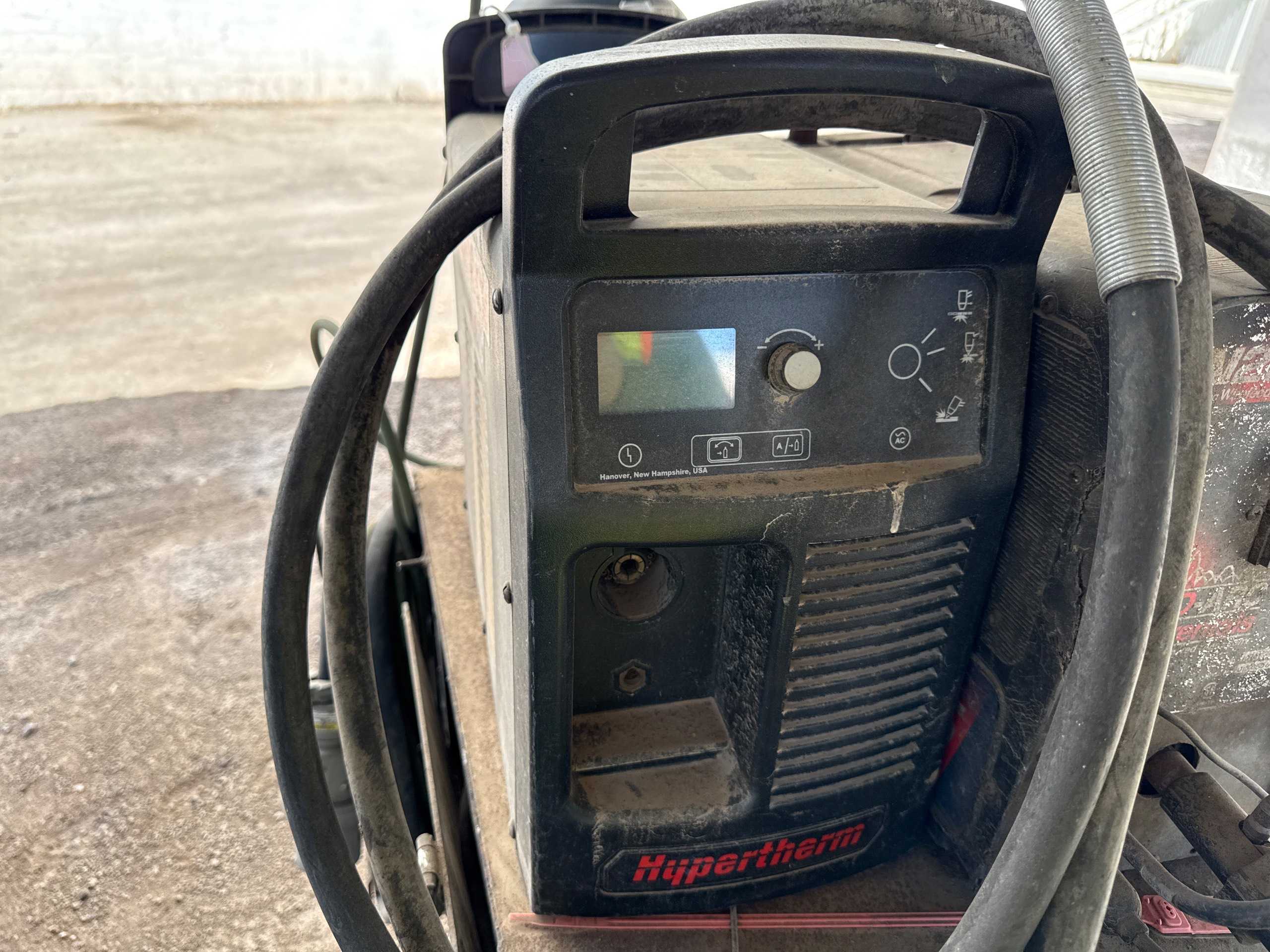 2022 HYPERTHERM POWERMAX 65 SYNC PLASMA CUTTING SYSTEM - PLASMA CUTTING MACHINES