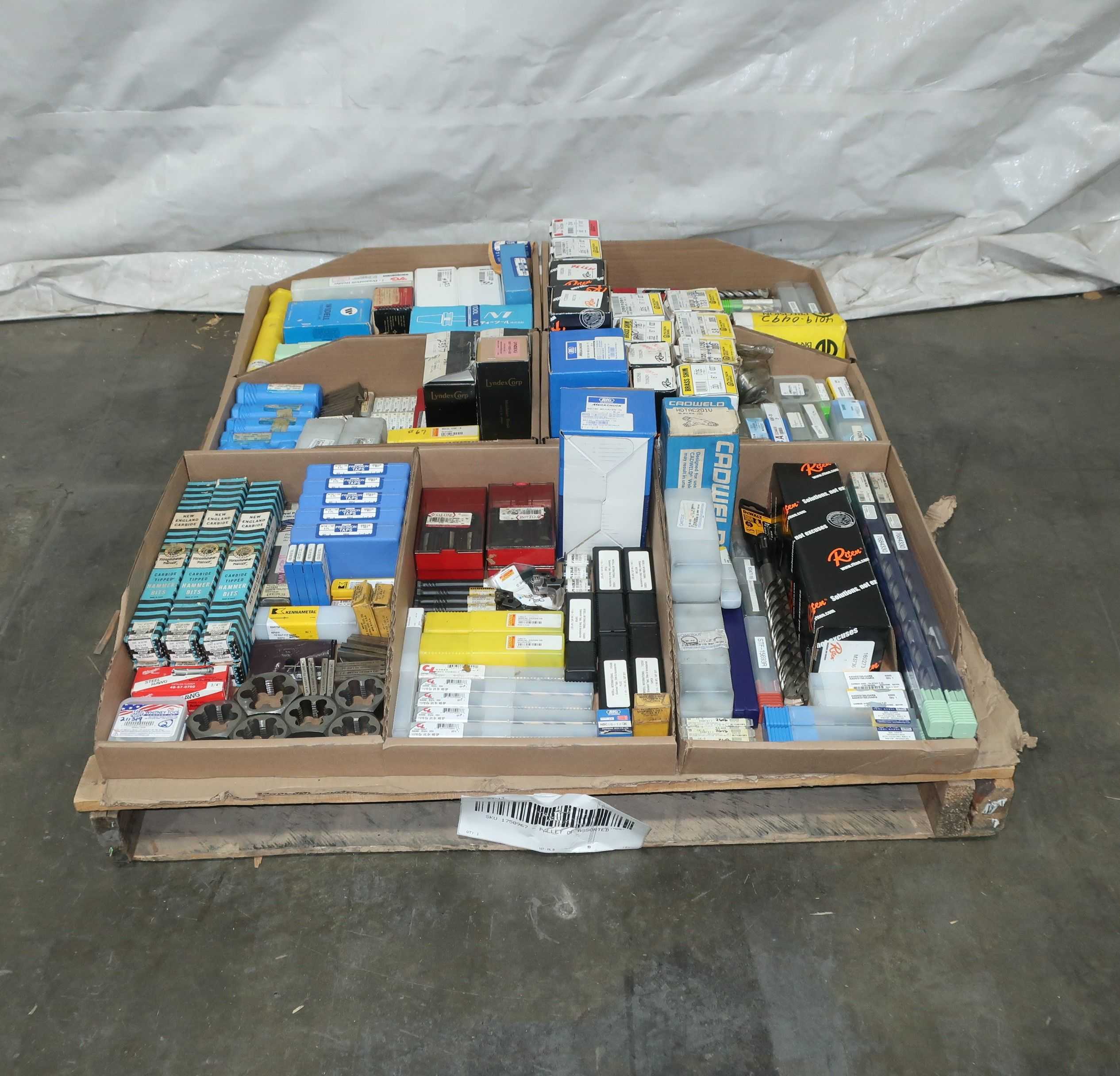 SKU 1750967 - PALLET OF ASSORTED METALWORKING TOOLING - MACHINE TOOLING