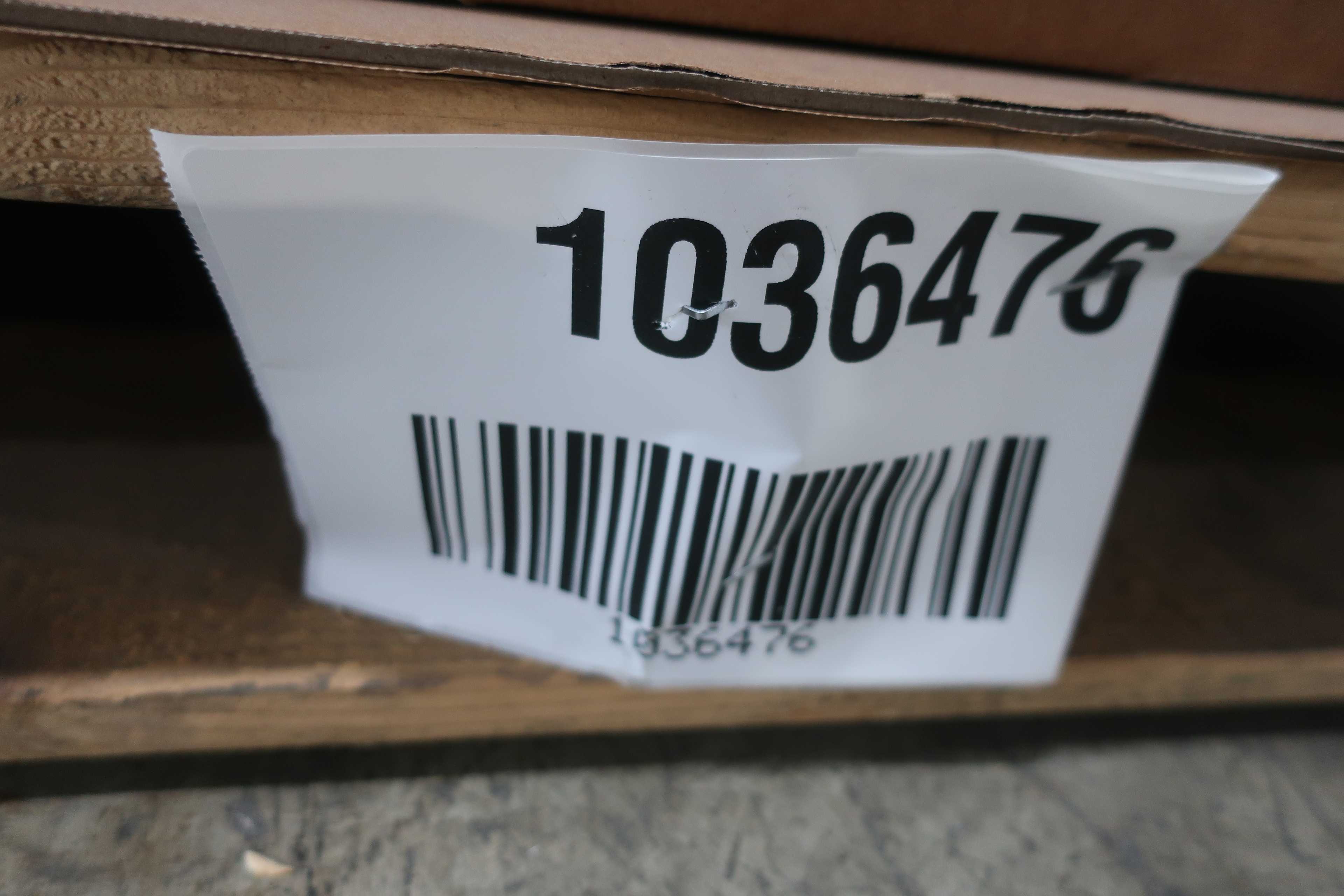 BULK QTY OF INDUSTRIAL PARTS - INDUSTRIAL PARTS