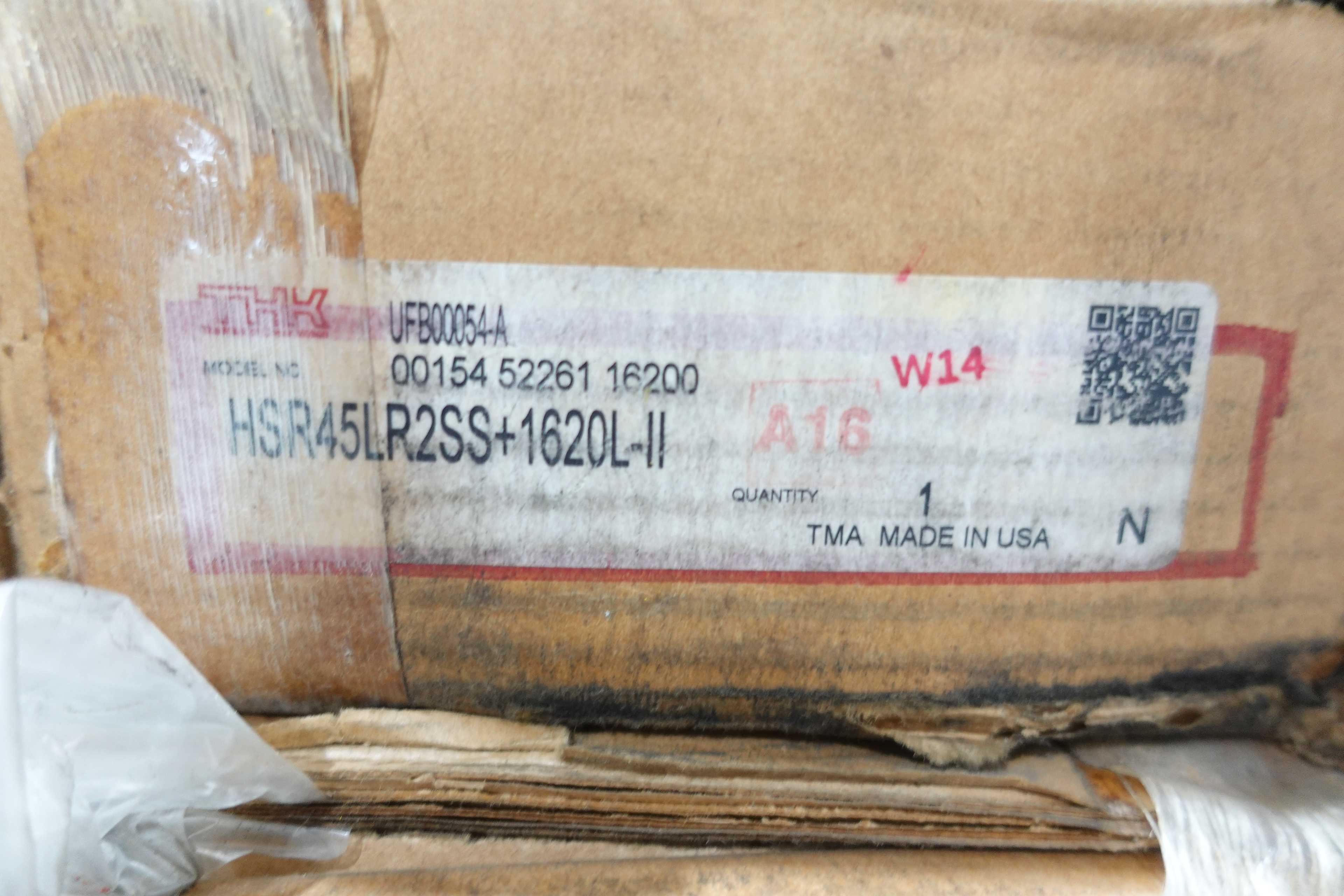 PALLET OF ASSORTED THK LINEAR GUIDE BEARINGS - LINEAR MOTION