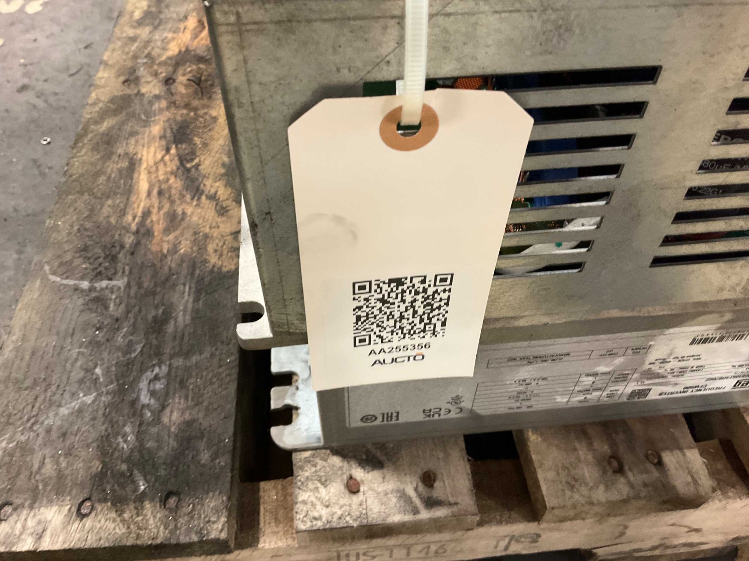 BULK QTY OF AUTOMATION & CONTROLS - AUTOMATION & CONTROLS