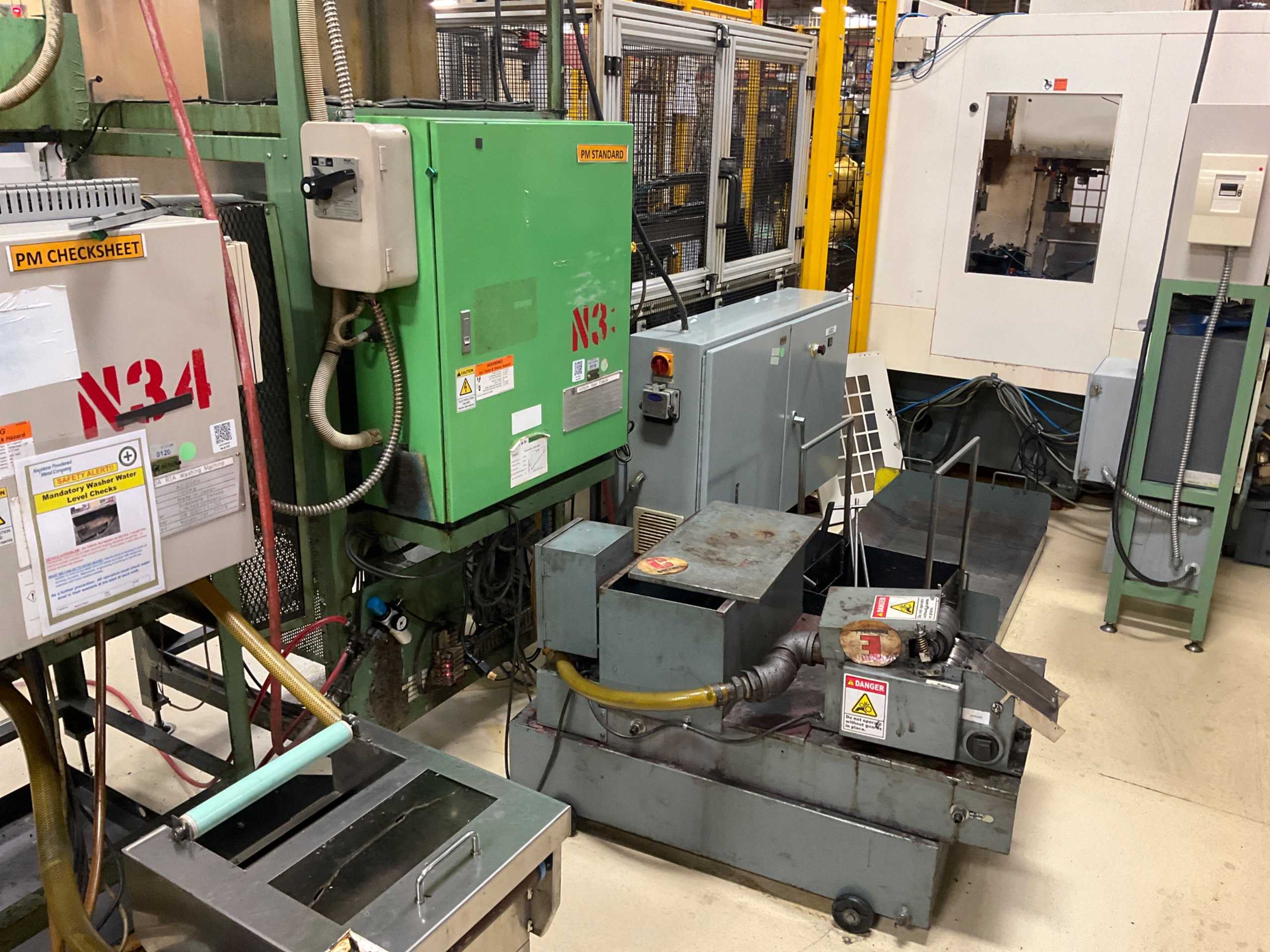 2003 SUGAWARA DEBURRING MACHINE - DEBURRING MACHINES