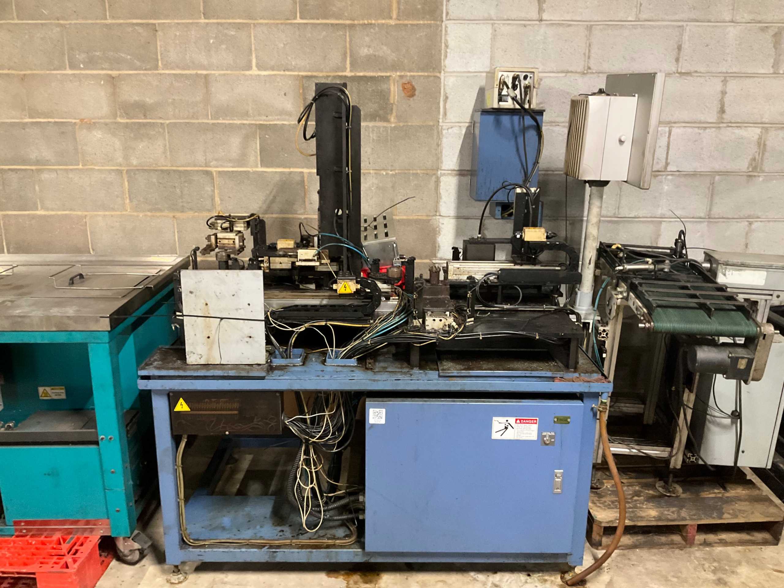 TOKYO SEIMITSU INSPECTION MACHINE - INSPECTION & MEASUREMENT