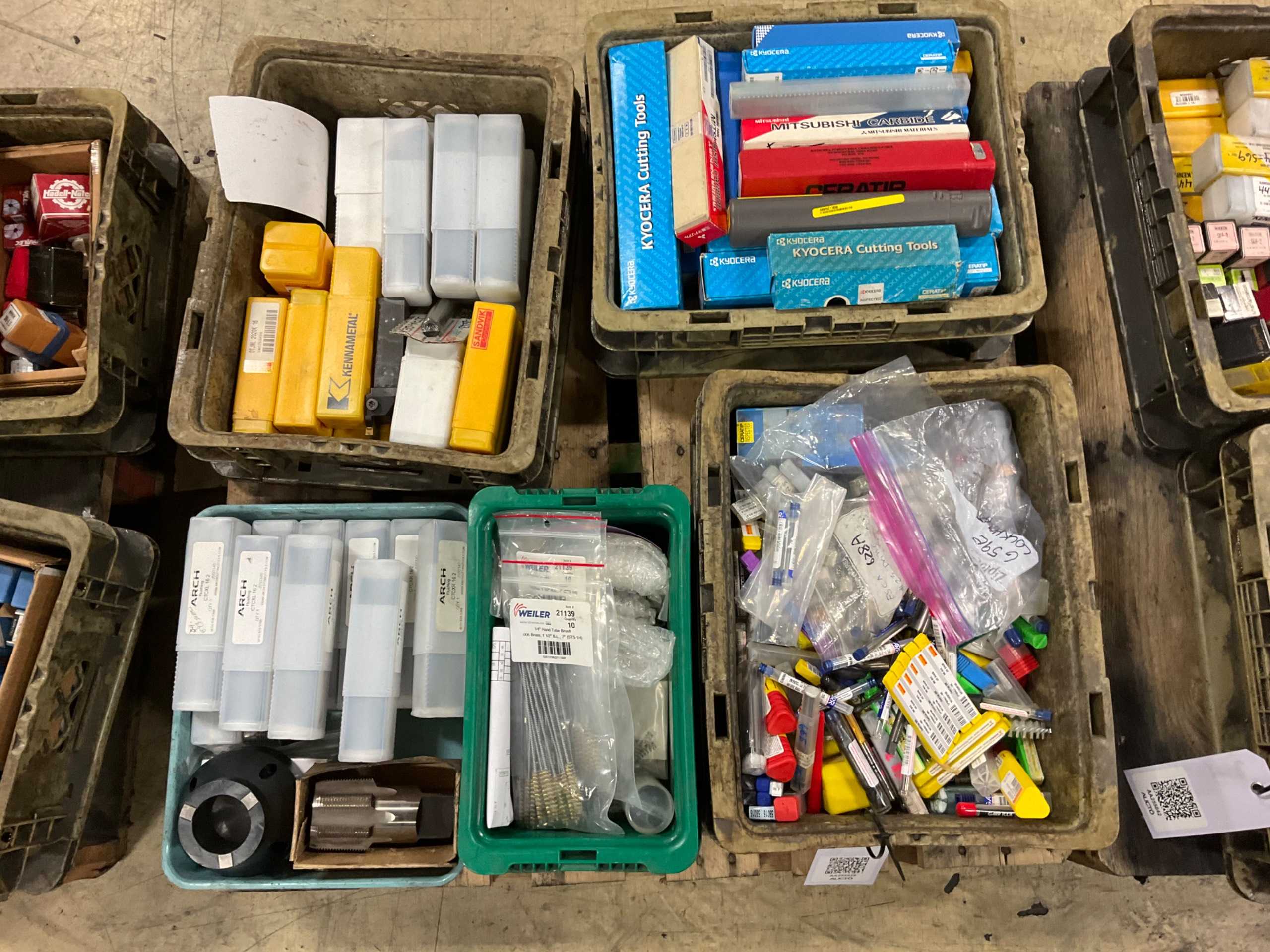 BULK QTY OF INDUSTRIAL PARTS - INDUSTRIAL PARTS