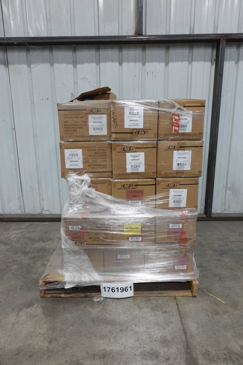 SKU 1761961 - PALLET OF P.I.P. STANDARD WEIGHT 20GSM SBP BASIC COVERALLS - PPE