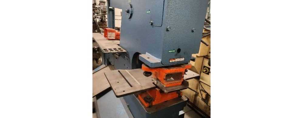 SCOTCHMAN 9012-24M IRONWORKER - IRONWORKERS