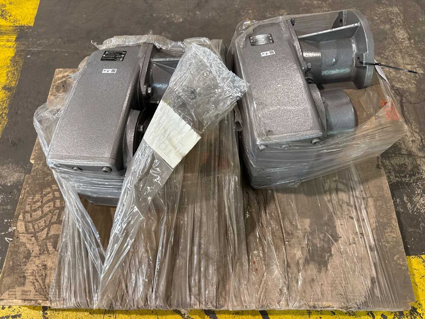 Bulk QTY of 2024 Nord Gearbox, 3634 lb-in, 20.18:1, M1, 2.0 Sf, 140 lbs, 2.8L - GEAR REDUCERS