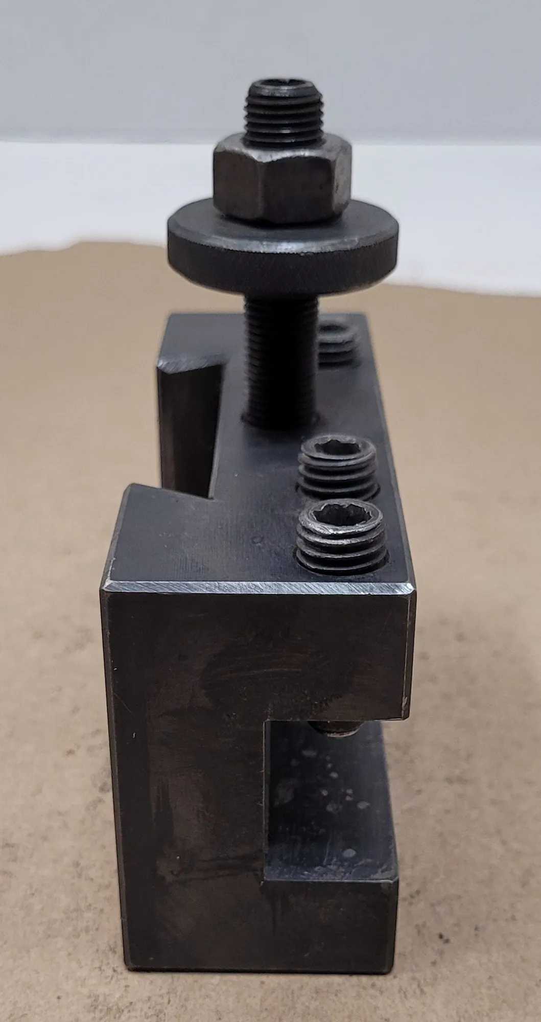 QTCP 250-401 QUICK CHANGE TOOL POST HOLDER - MACHINE TOOLING
