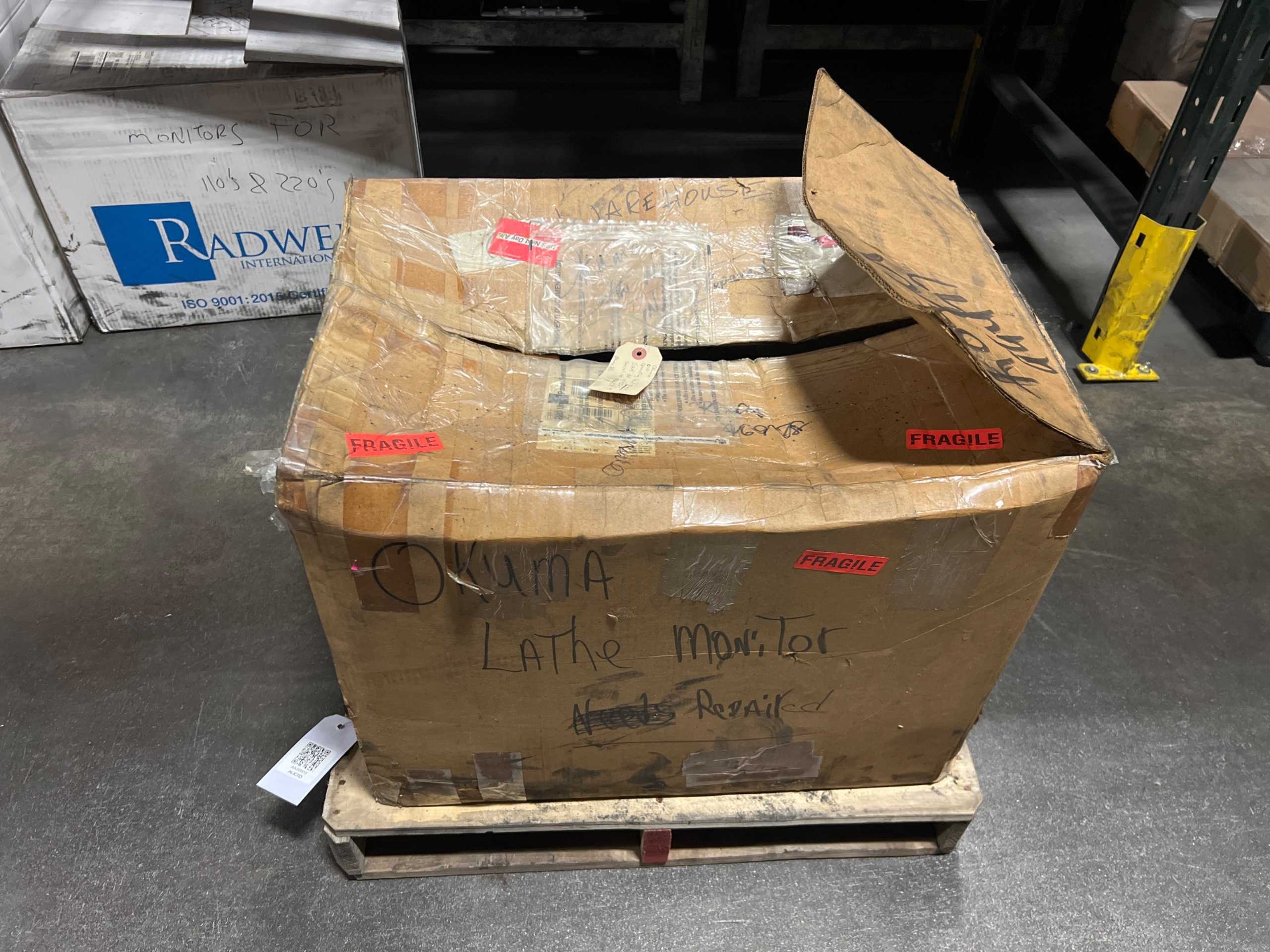 1986 OKUMA E0105-800-055-1 OPERATOR INTERFACE PANELS - OPERATOR INTERFACE PANELS