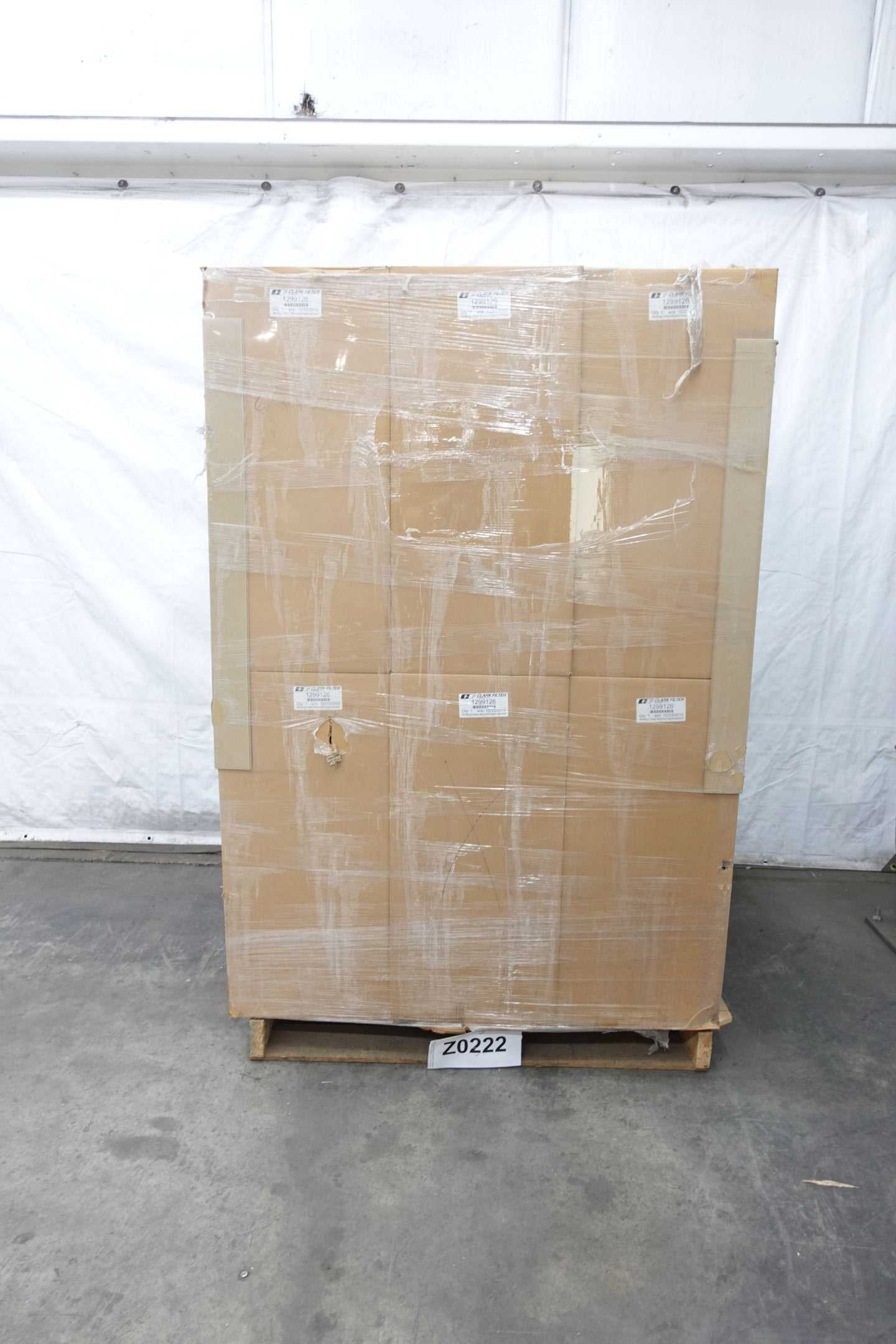 PALLET OF CLARK FILTER 1299126 REPLACEMENT FILTER CARTRIDGES - AIR FILTER ELEMENTS