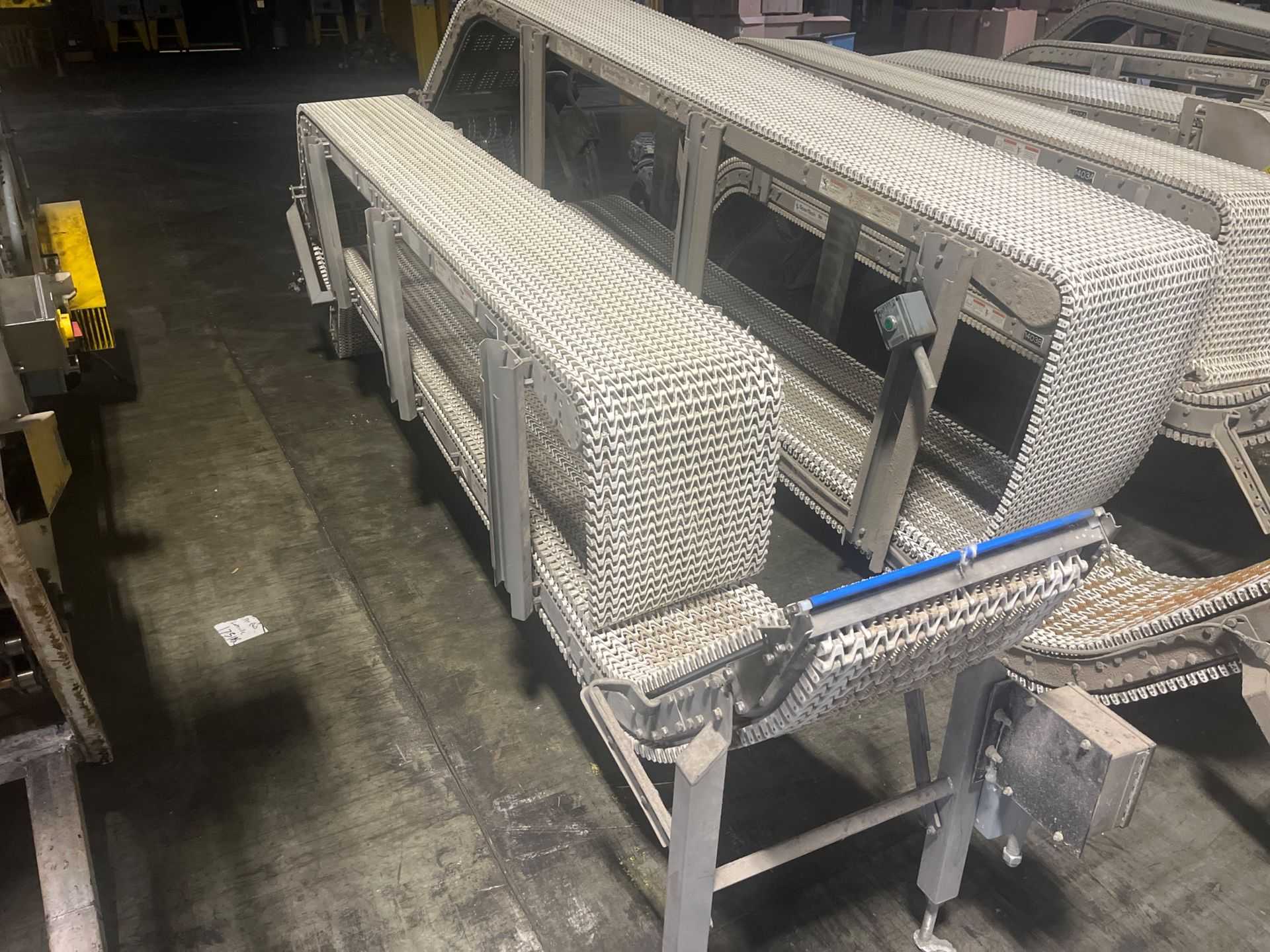 SPANTECH TOPPER LIFT CONVEYOR - BELT CONVEYOR