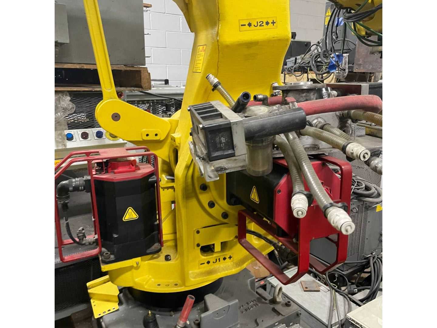 FANUC M-420IA ARTICULATED ROBOT - ARTICULATED ROBOTS