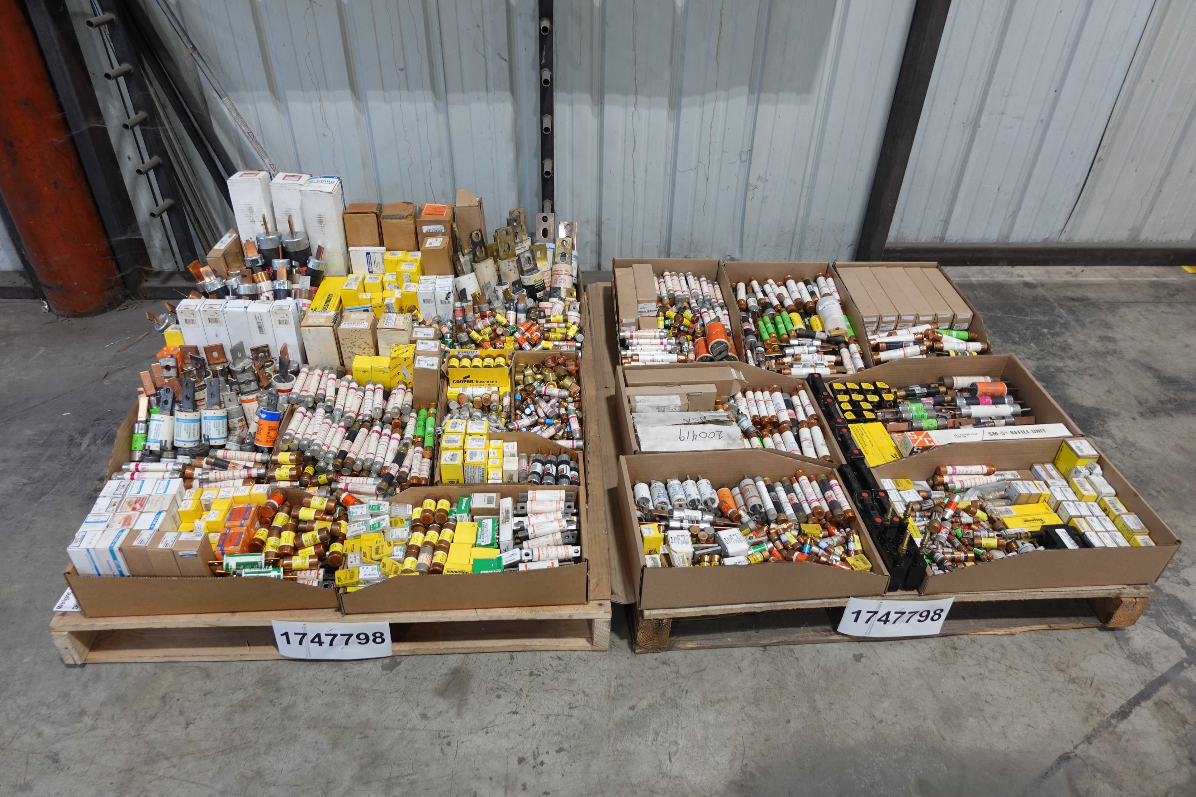 SKU 1747798 - 2 PALLETS OF ASSORTED FUSES - FUSES