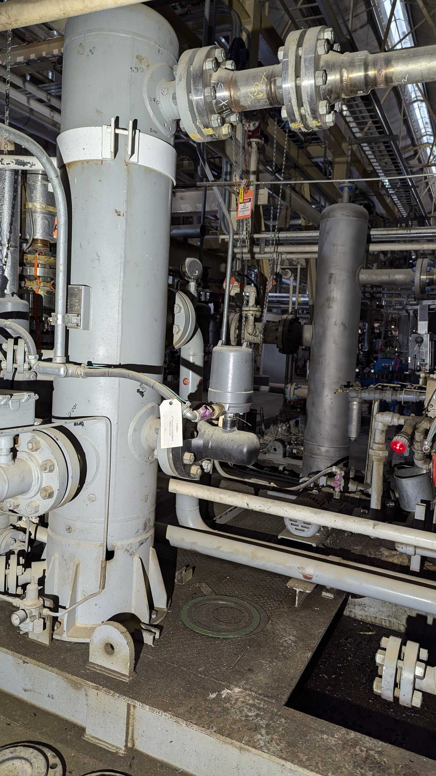 SUPERIOR 402 CC COMPRESSOR WITH GE 600 HP MOTOR - GAS COMPRESSORS