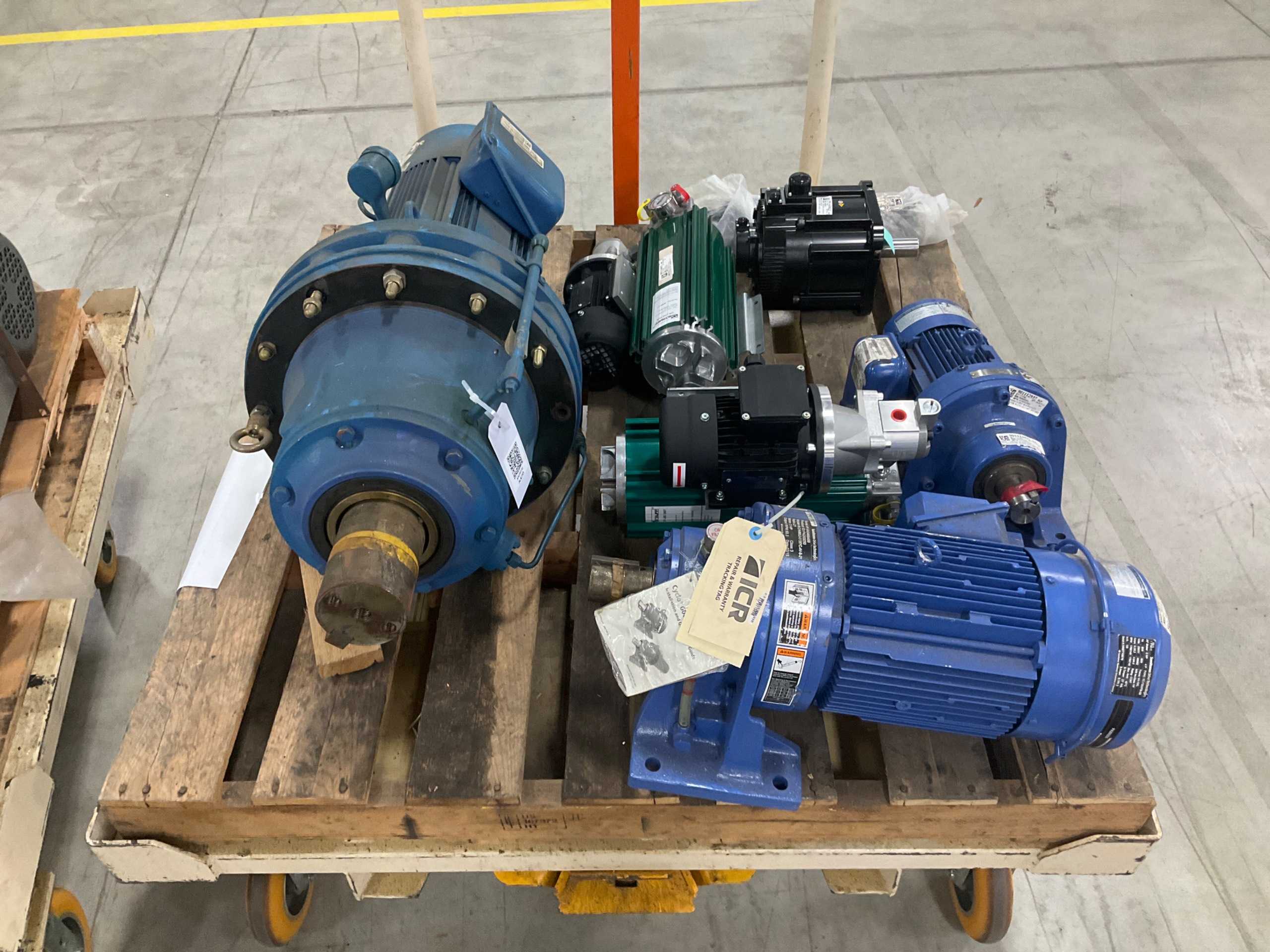 BULK QTY OF ELECTRIC MOTORS - ELECTRIC MOTORS