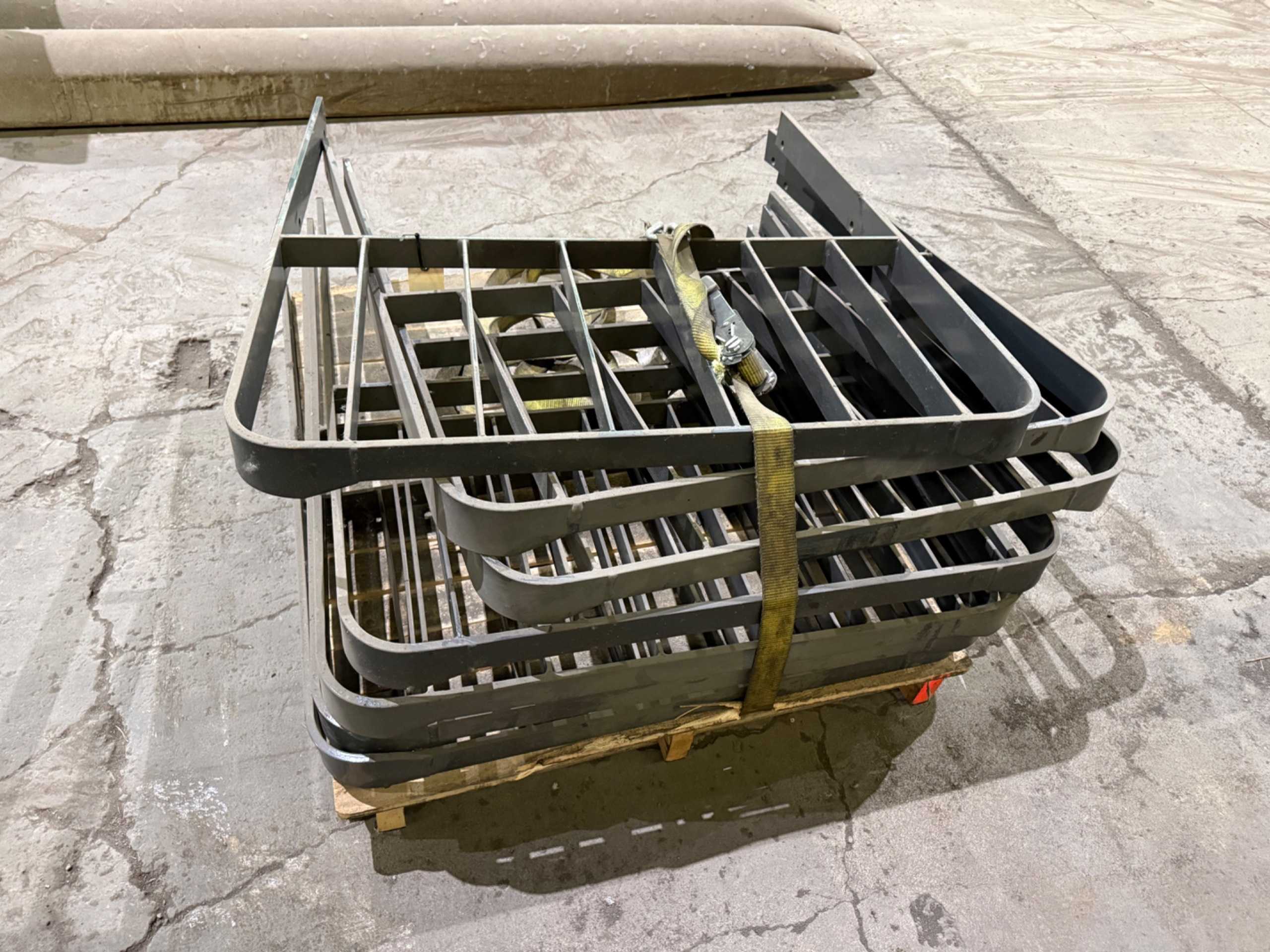 Bulk QTY of Forklift Backrests - MATERIAL HANDLING