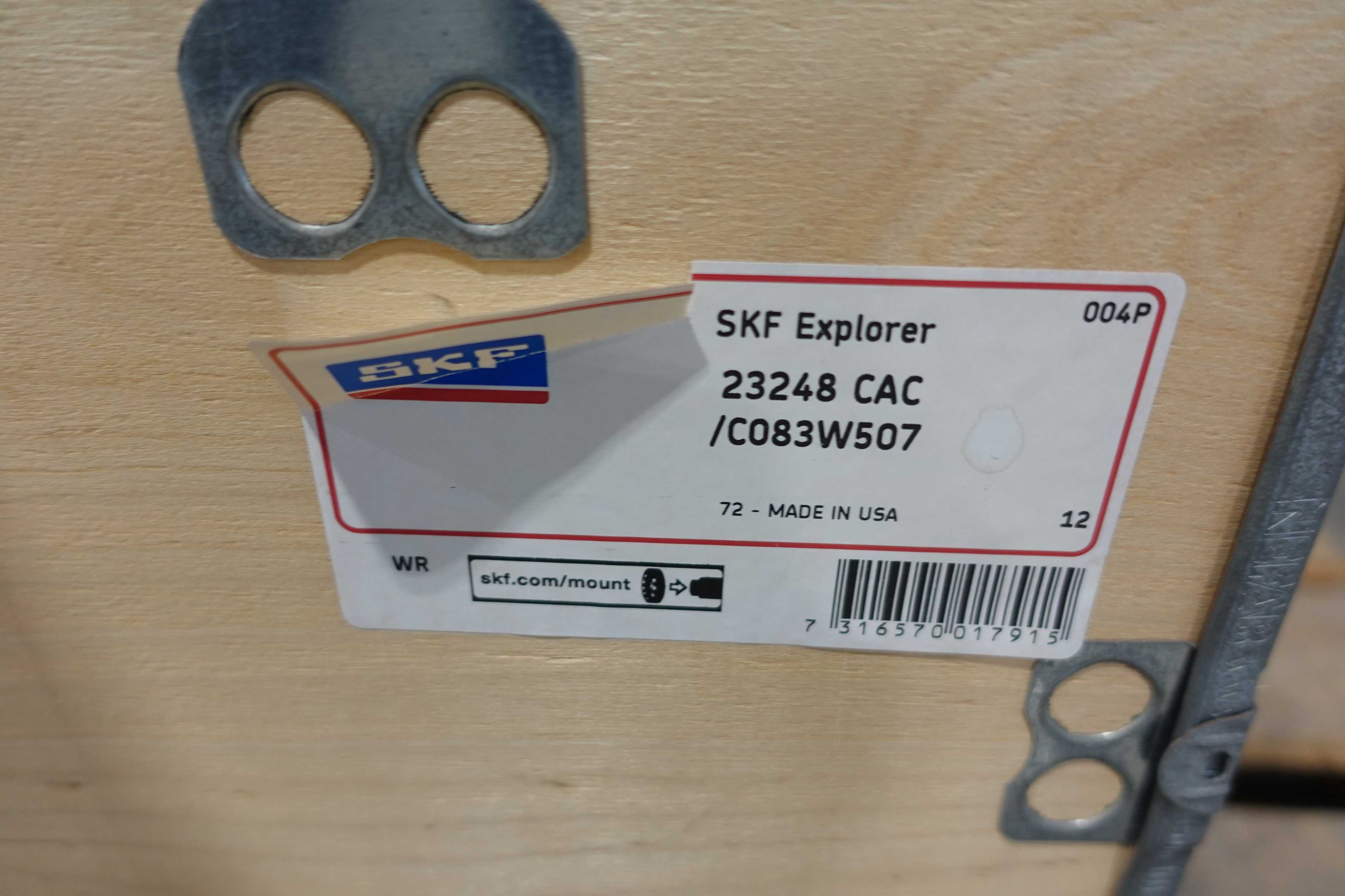 SKU 1747748 - LOT OF 3 SKF 23248 CAC/C083W507 ROLLER BEARINGS - BEARINGS