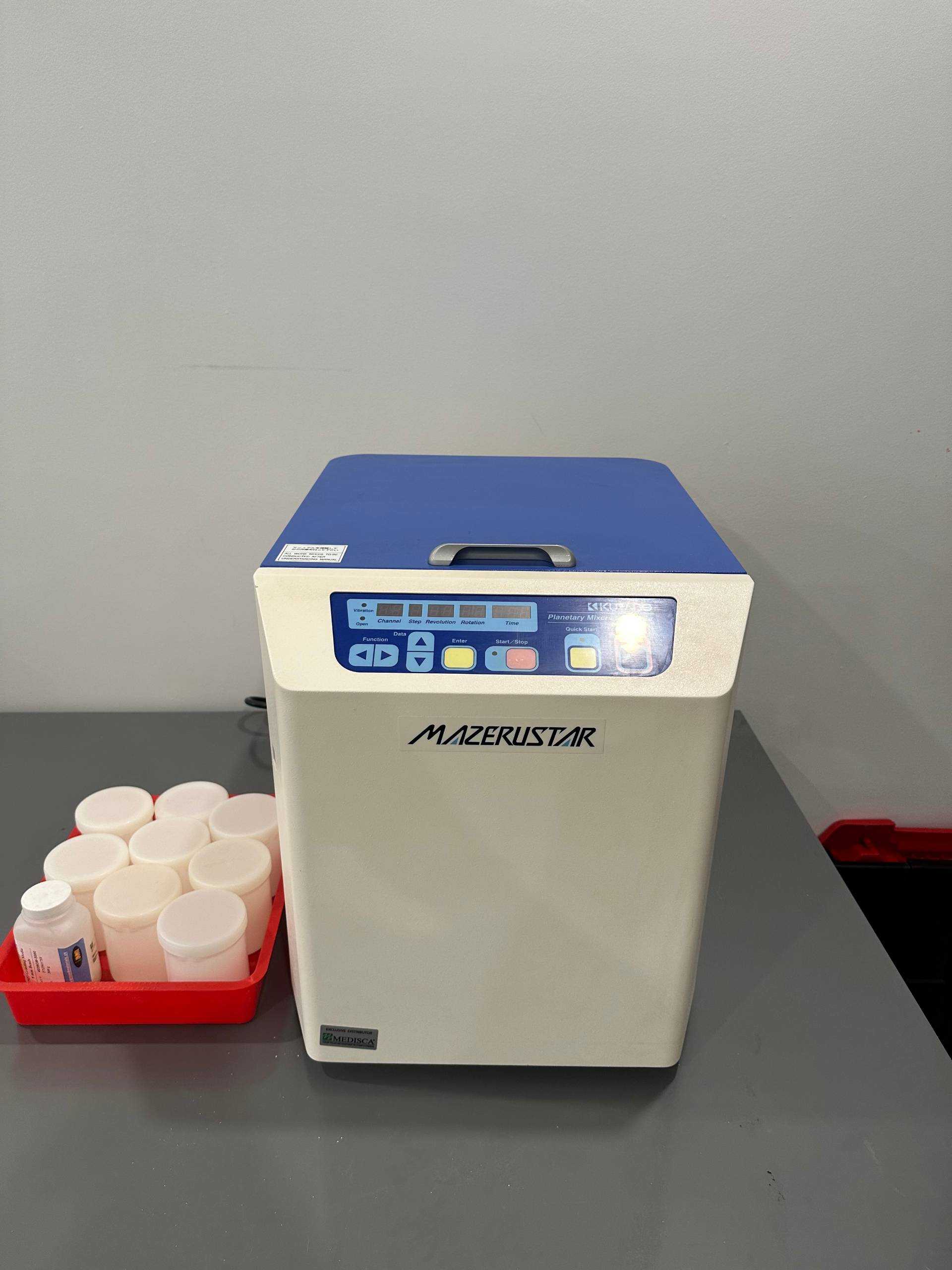 KURABO  MAZERUSTAR KK-400W PLANETARY MIXER - LAB EQUIPMENT