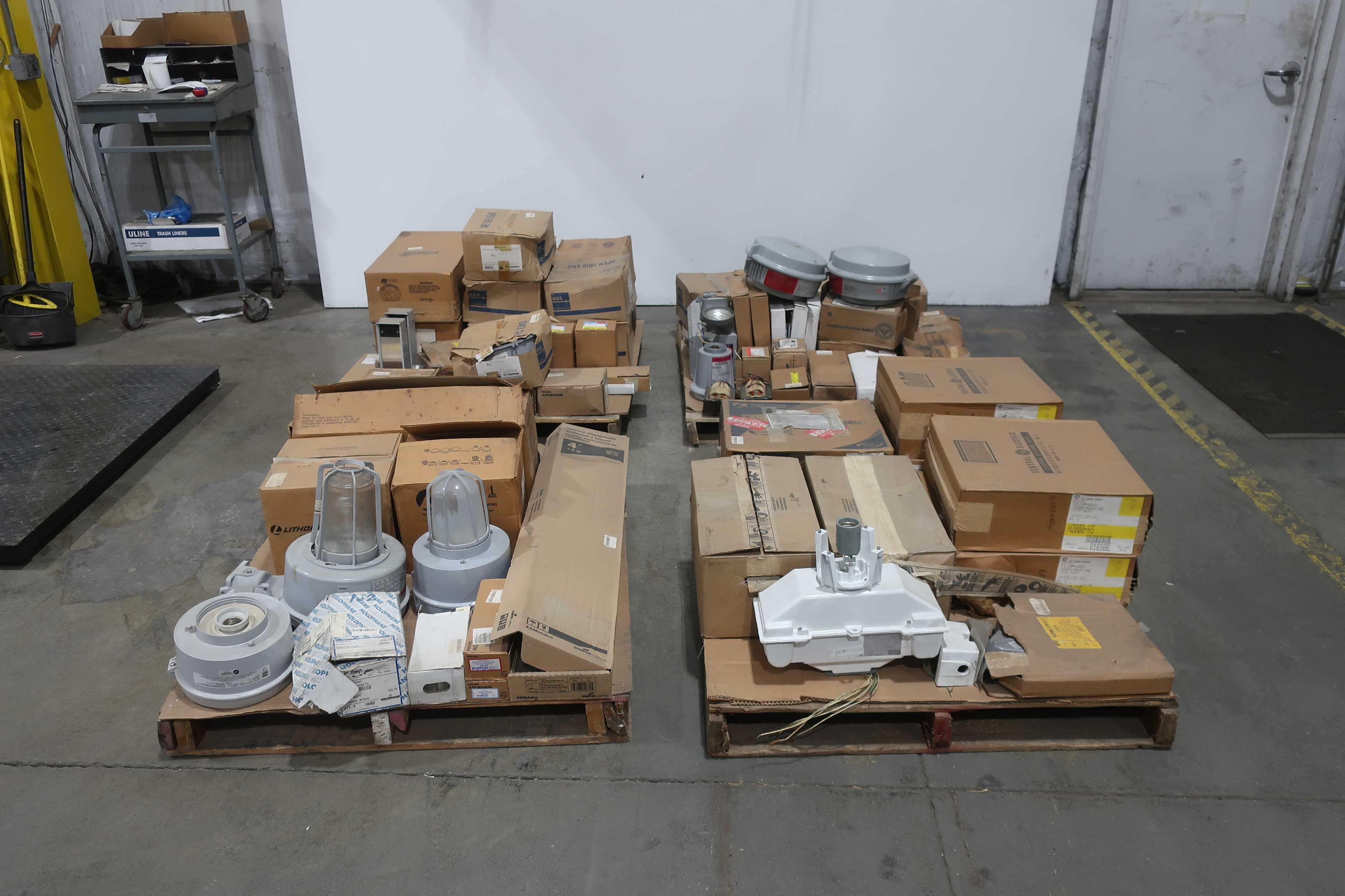 SKU 1740604 -  4 PALLETS OF ASSORTED LIGHTING - LIGHTING