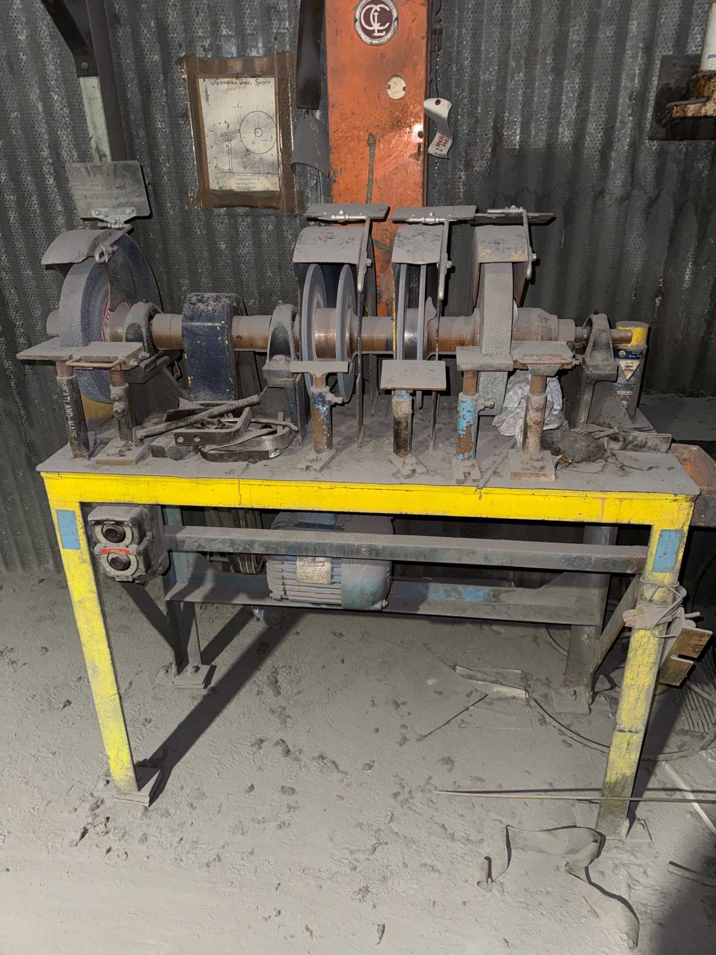 BULK QTY OF INDUSTRIAL PARTS - INDUSTRIAL PARTS