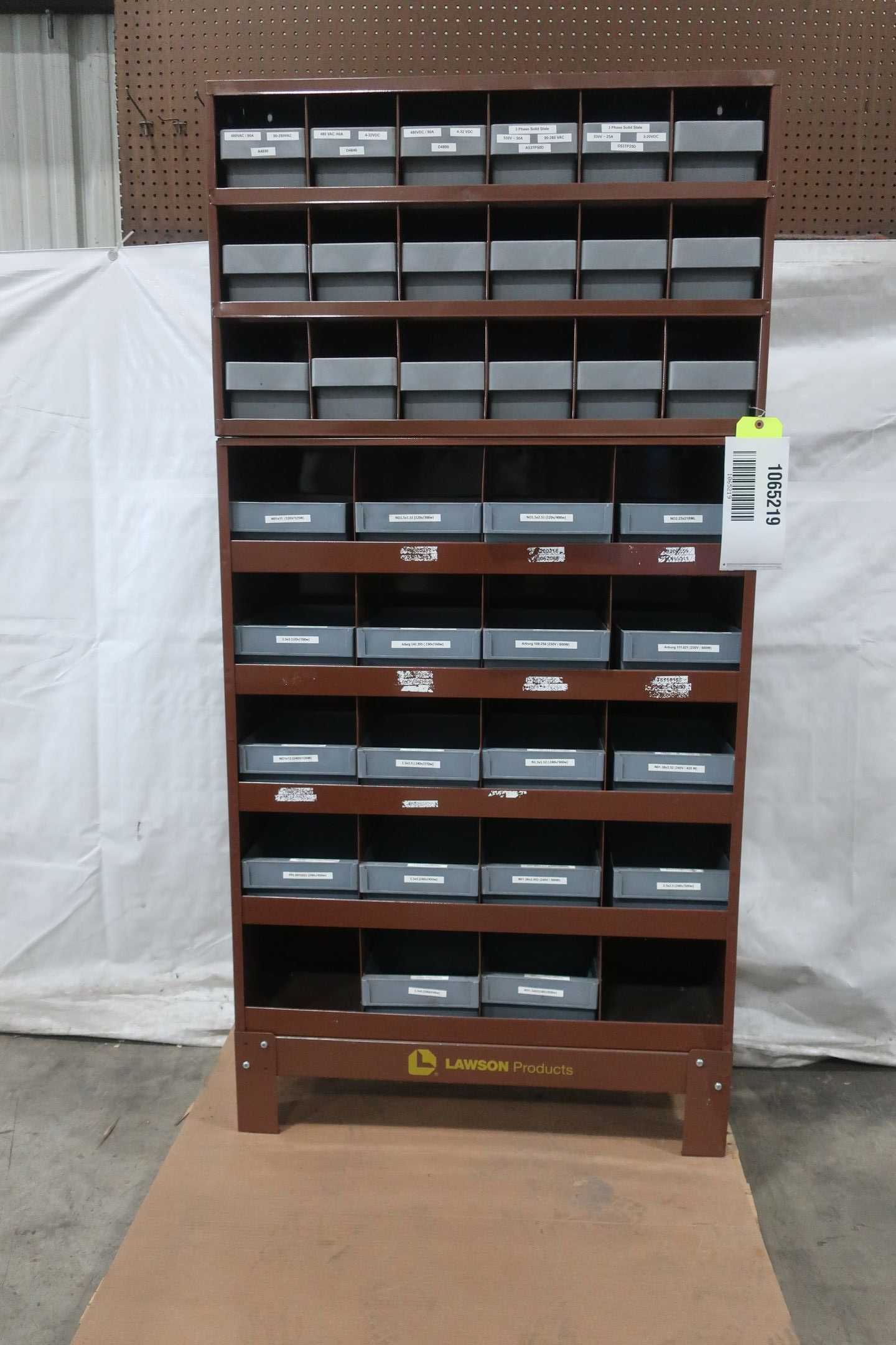 SET OF LAWSON CABINETS - STORAGE CABINET
