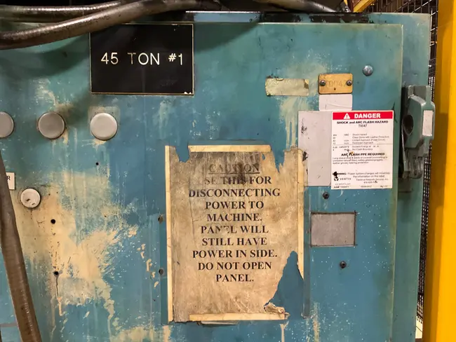 GASBARRE 45 TON COMPACTING PRESS - undefined