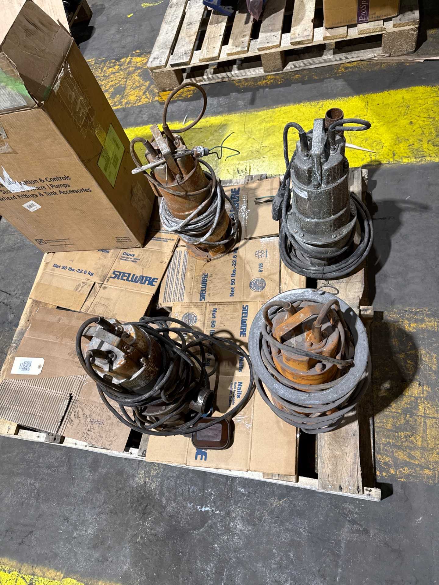 Bulk QTY of Submersible Pumps - SUBMERSIBLE PUMP