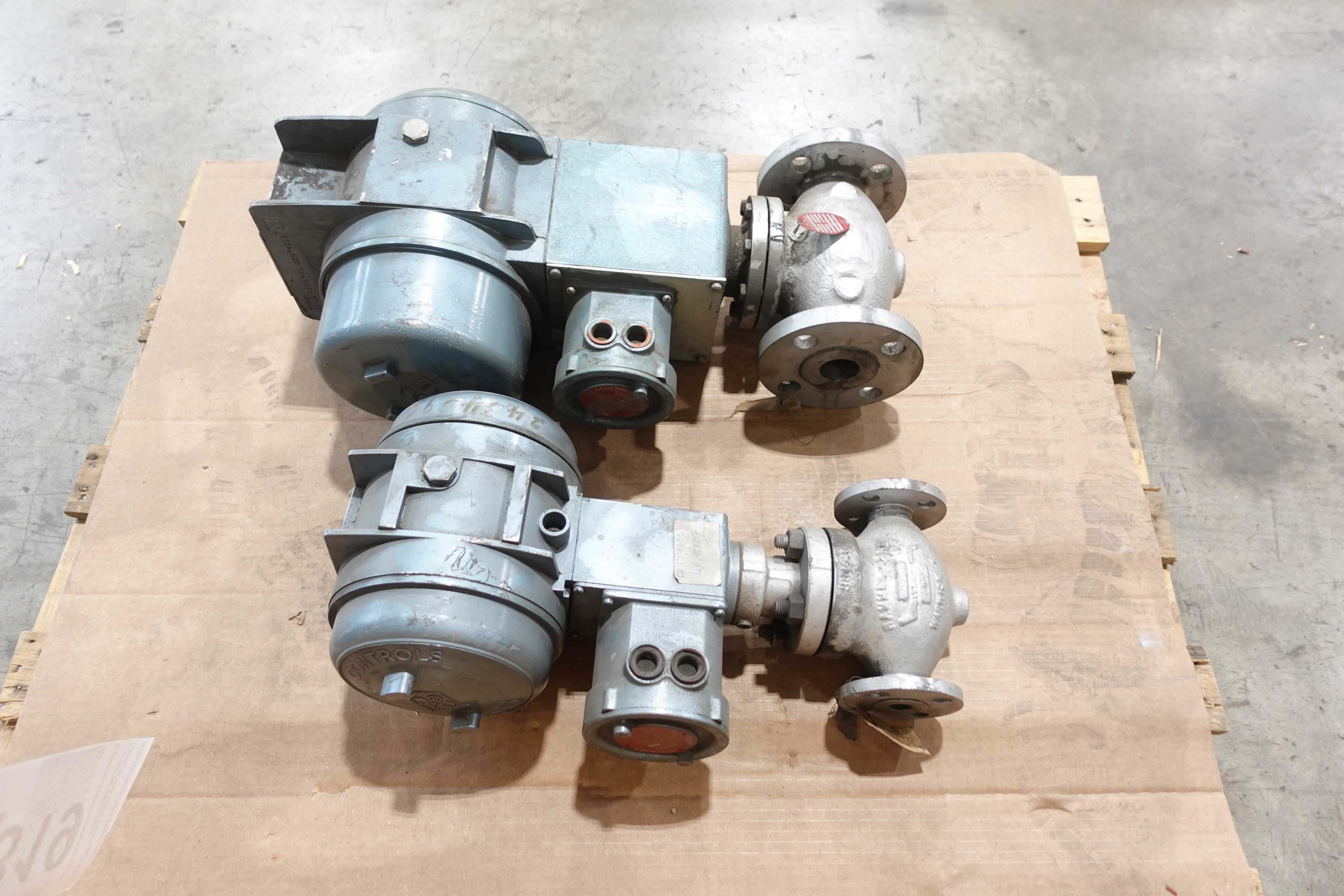 LOT OF 2 ITT GENERAL CONTROLS HYDRAMOTOR ACTUATORS - ACTUATOR