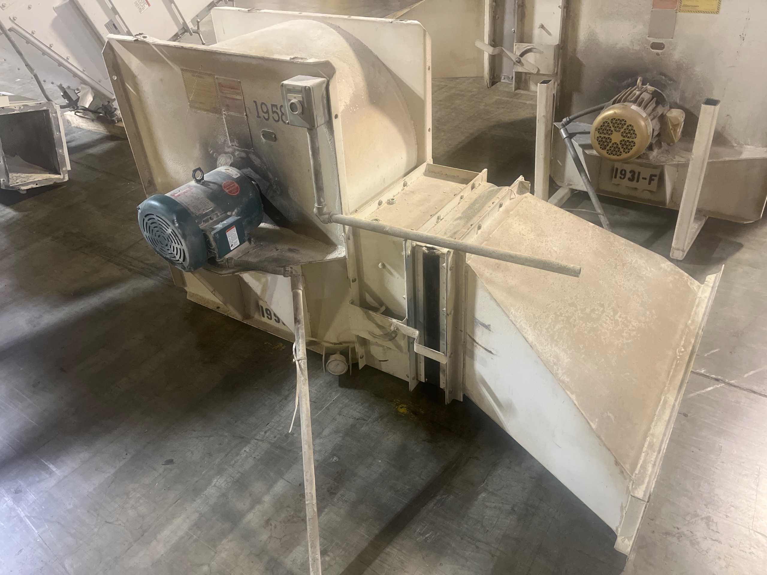 CHICAGO BLOWER SIZE 20 CENTRIFUGAL BLOWER - CENTRIFUGAL BLOWER