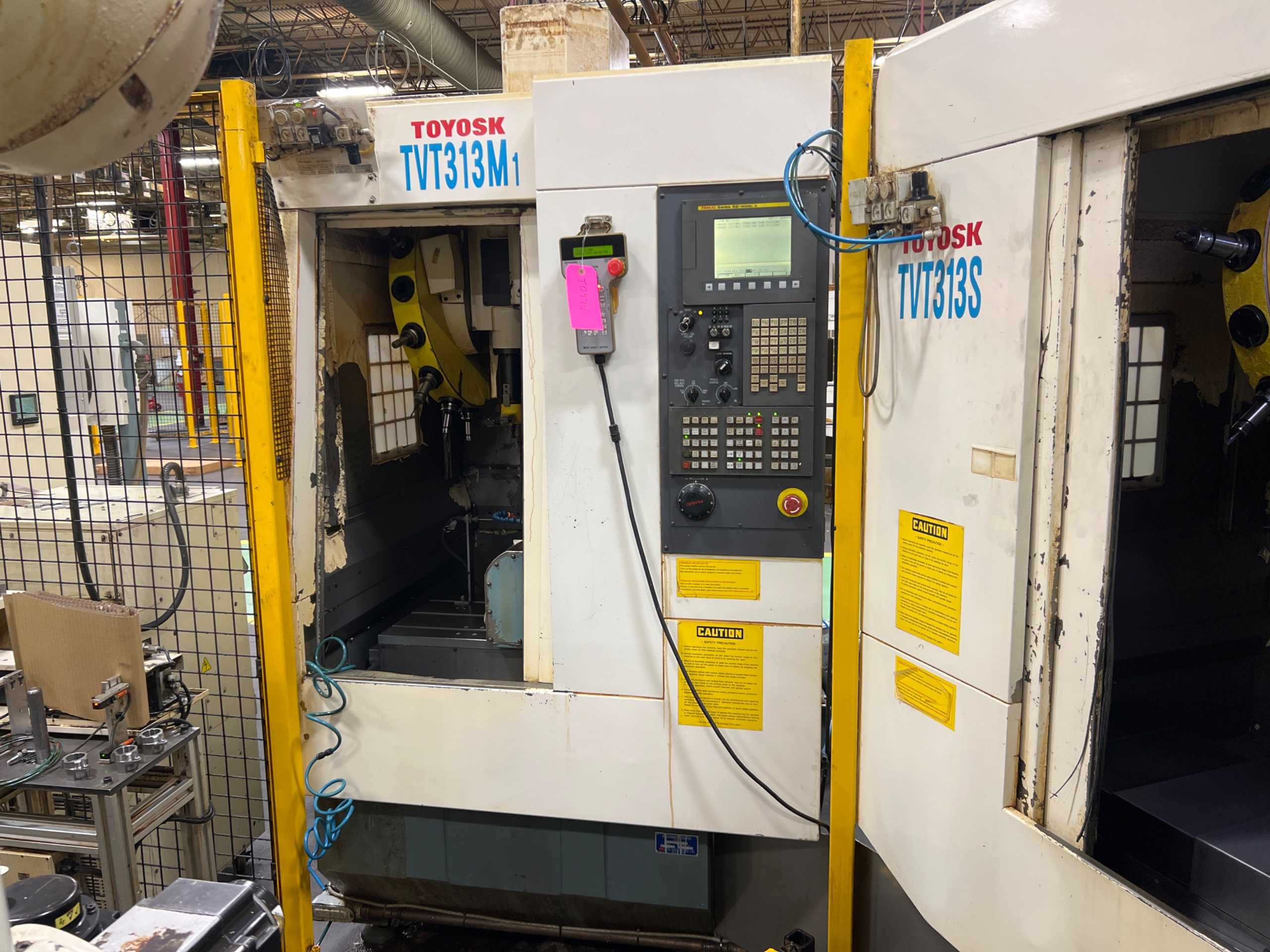 2011 TOYOSK TVT313M1 MACHINING CENTER - CNC MACHINING CENTERS 2011 TOYOSK TVT313M1 MACHINING CENTER - CNC MACHINING CENTERS