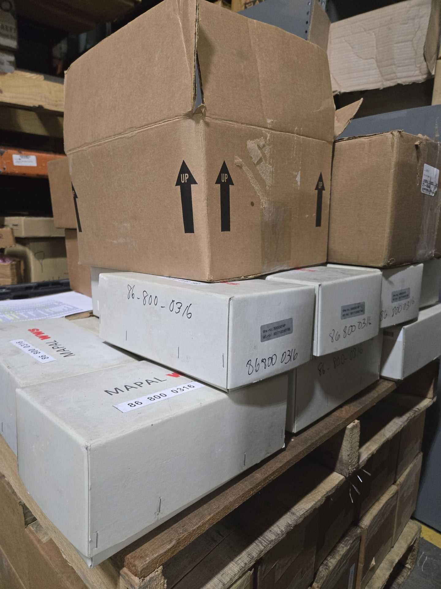 BULK QTY OF MAPAL TOOLING - TOOLHOLDING