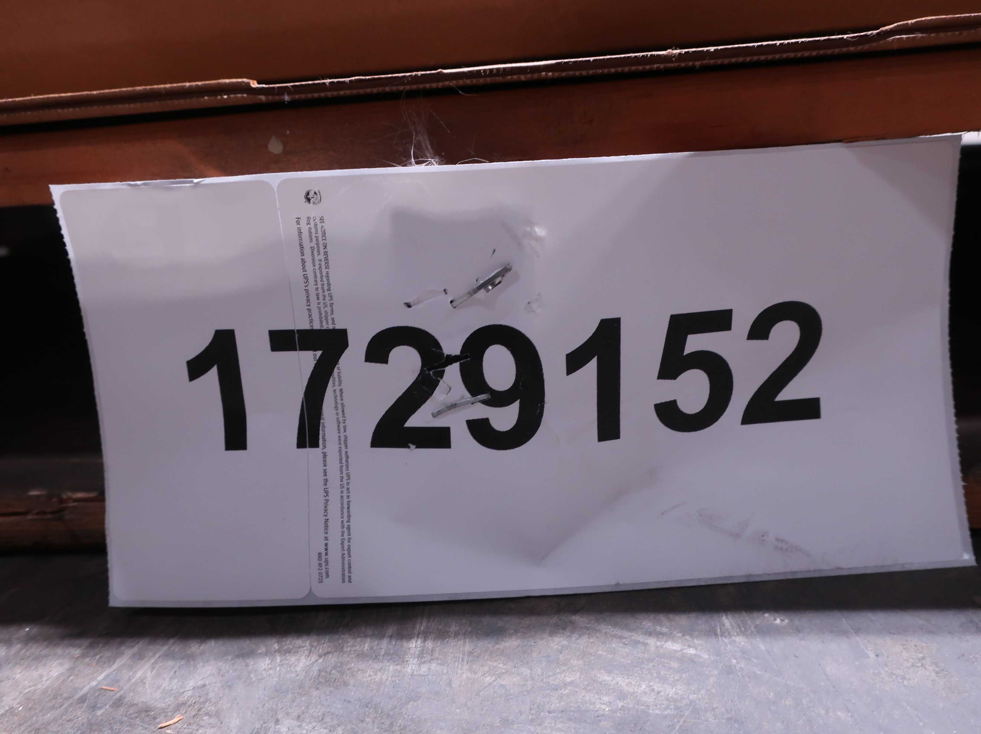 SKU 1729152 - PALLET OF ASSORTED TOOLS - TOOL HOLDERS