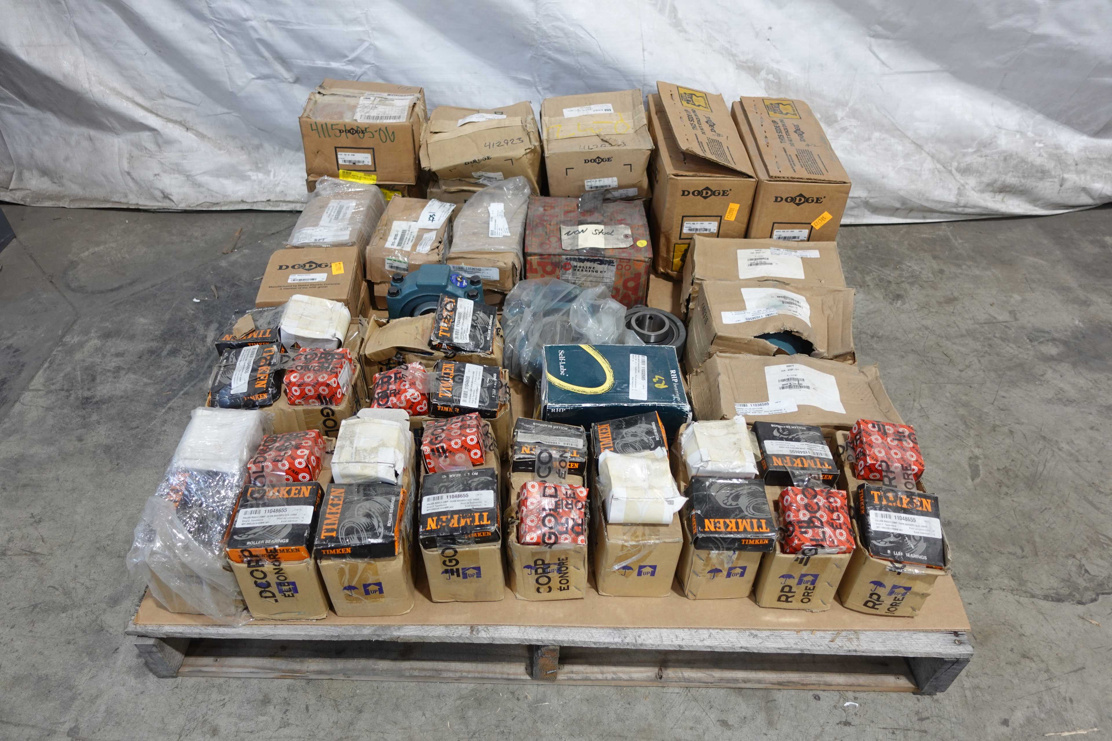 PALLET OF ASSORTED PILLOW BLOCK BEARINGS AND BEARING HOUSINGS, DODGE, FAG, RHP, MOLINE - PILLOW BLOCK BEARING