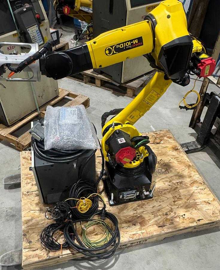 2022 FANUC M-10ID/12 ARTICULATED ROBOT, 12KG PAYLOAD, 1441MM REACH, R-30IB PLUS CONTROL - ARTICULATED ROBOTS