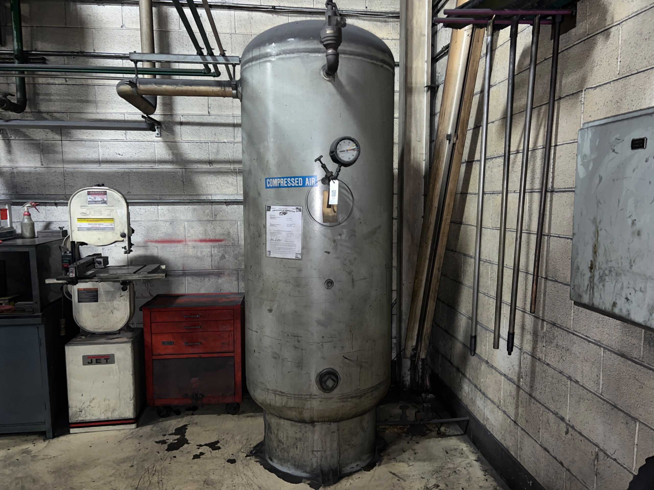 1989 MANCHESTER COMPRESSED AIR HOLDING TANK - COMPRESSED AIR HOLDING TANK