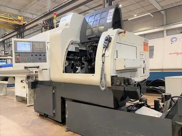 2011 SWISTEK AB42 CNC SWISS LATHE, 7-AXIS, 42MM BORE, 7000RPM, 26 TOOLS, BAR LOADER - CNC LATHES