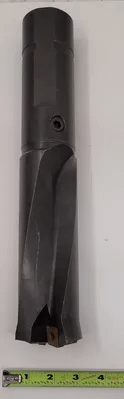 KENNAMETAL METCUT 270-0262 INDEXABLE DRILL - 2.58" CUTTER DIA, 13.75" OAL, 2-FLUTE - MACHINE TOOLING