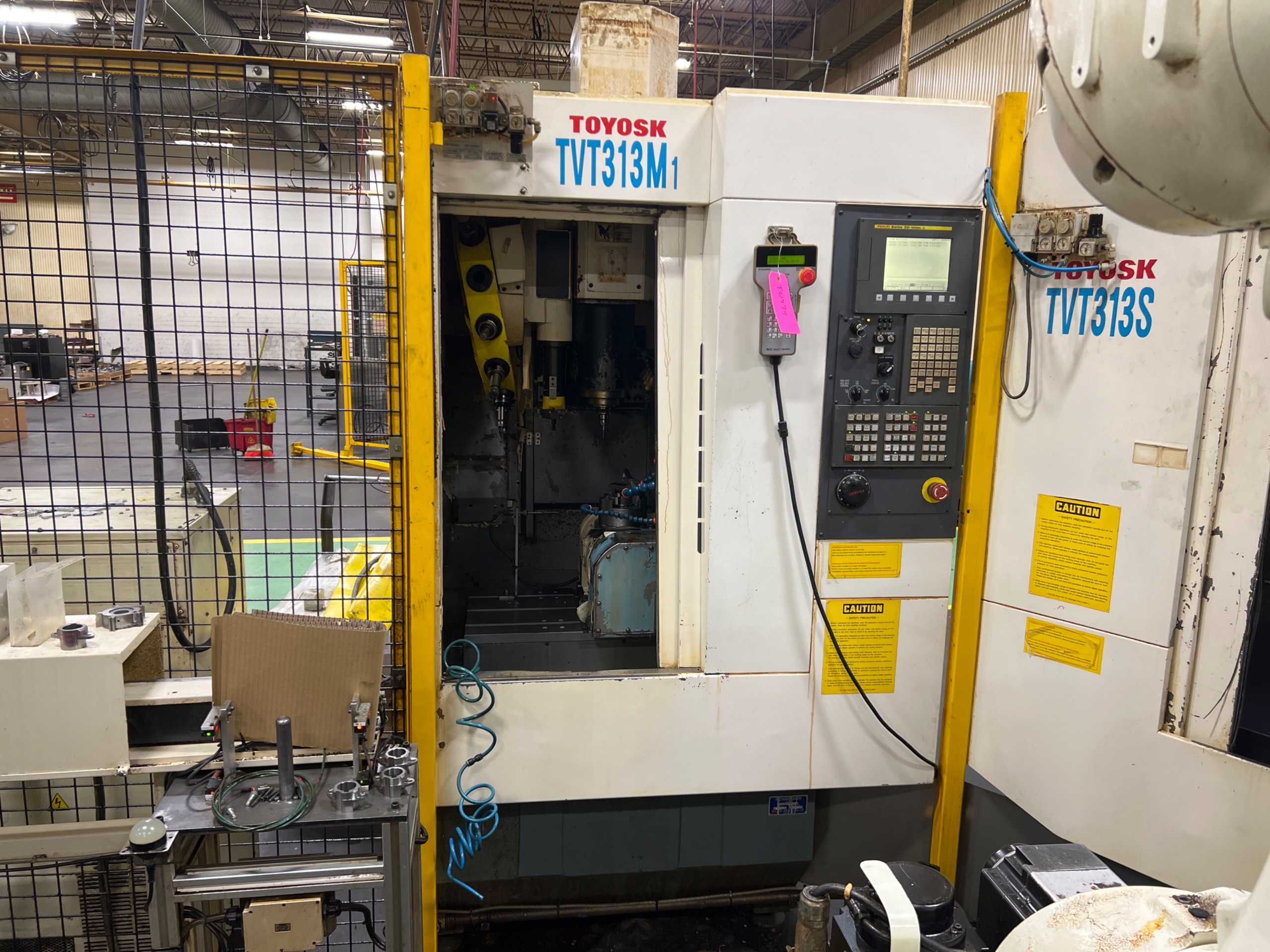 2011 TOYOSK TVT313M1 MACHINING CENTER - CNC MACHINING CENTERS