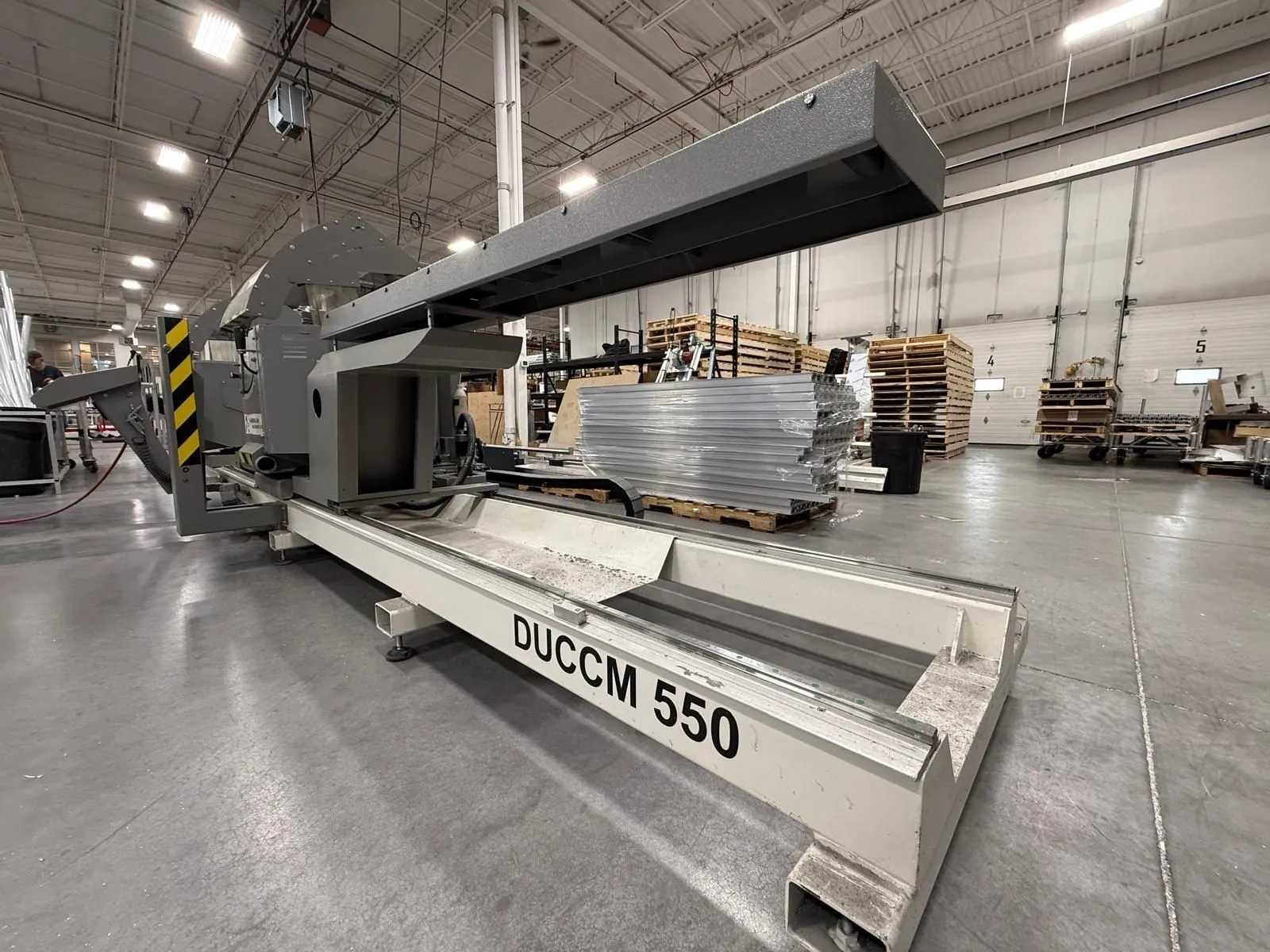 2017 MEPAL ITALIA REMIX DUCCM 550 CNC DOUBLE COMPOUND MITRE SAW 4M 21.6IN BLADES 2X4HP 220V - METAL SAWS