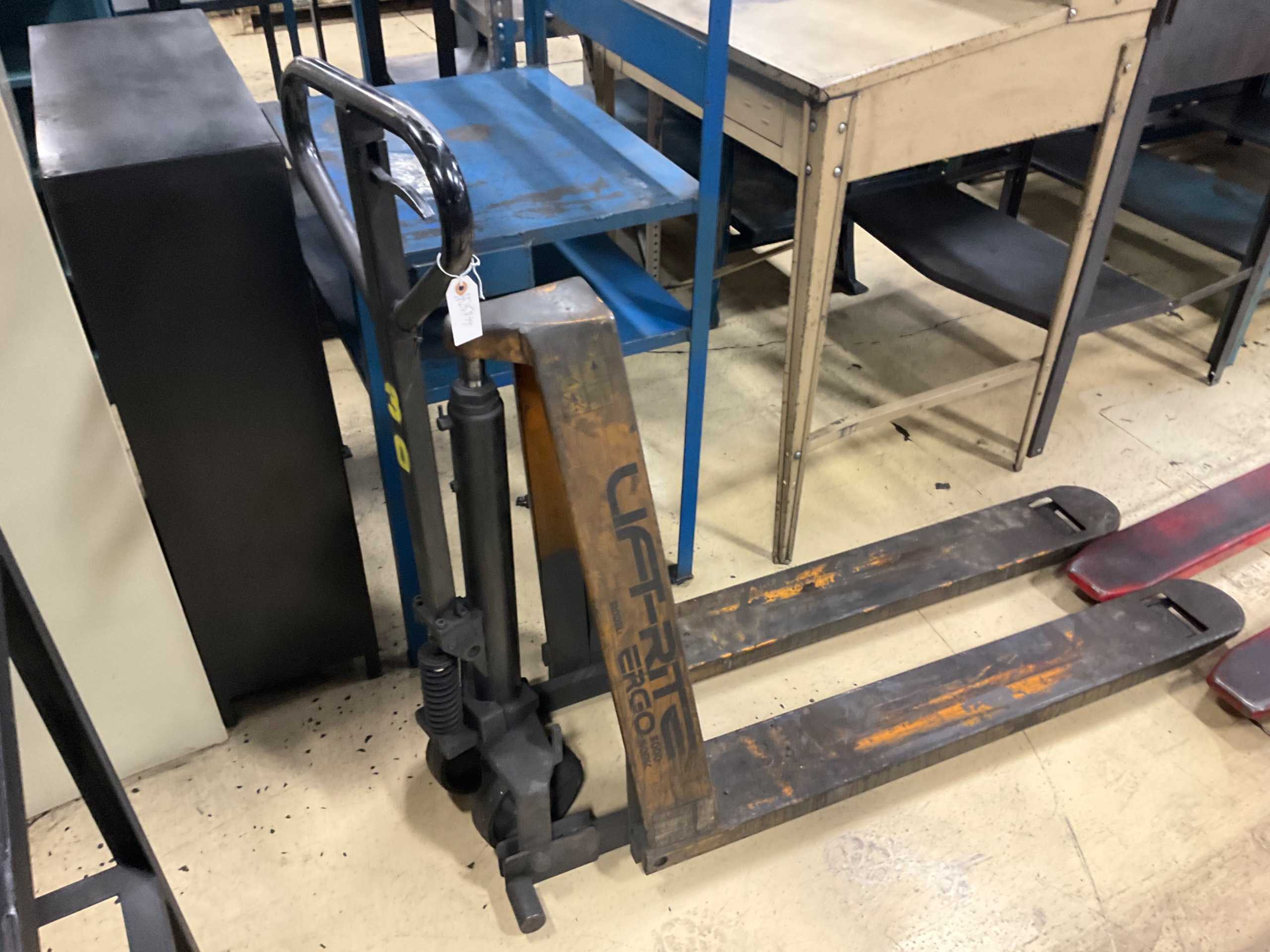 QTY 2: MANUAL PALLET JACK - MANUAL PALLET JACKS